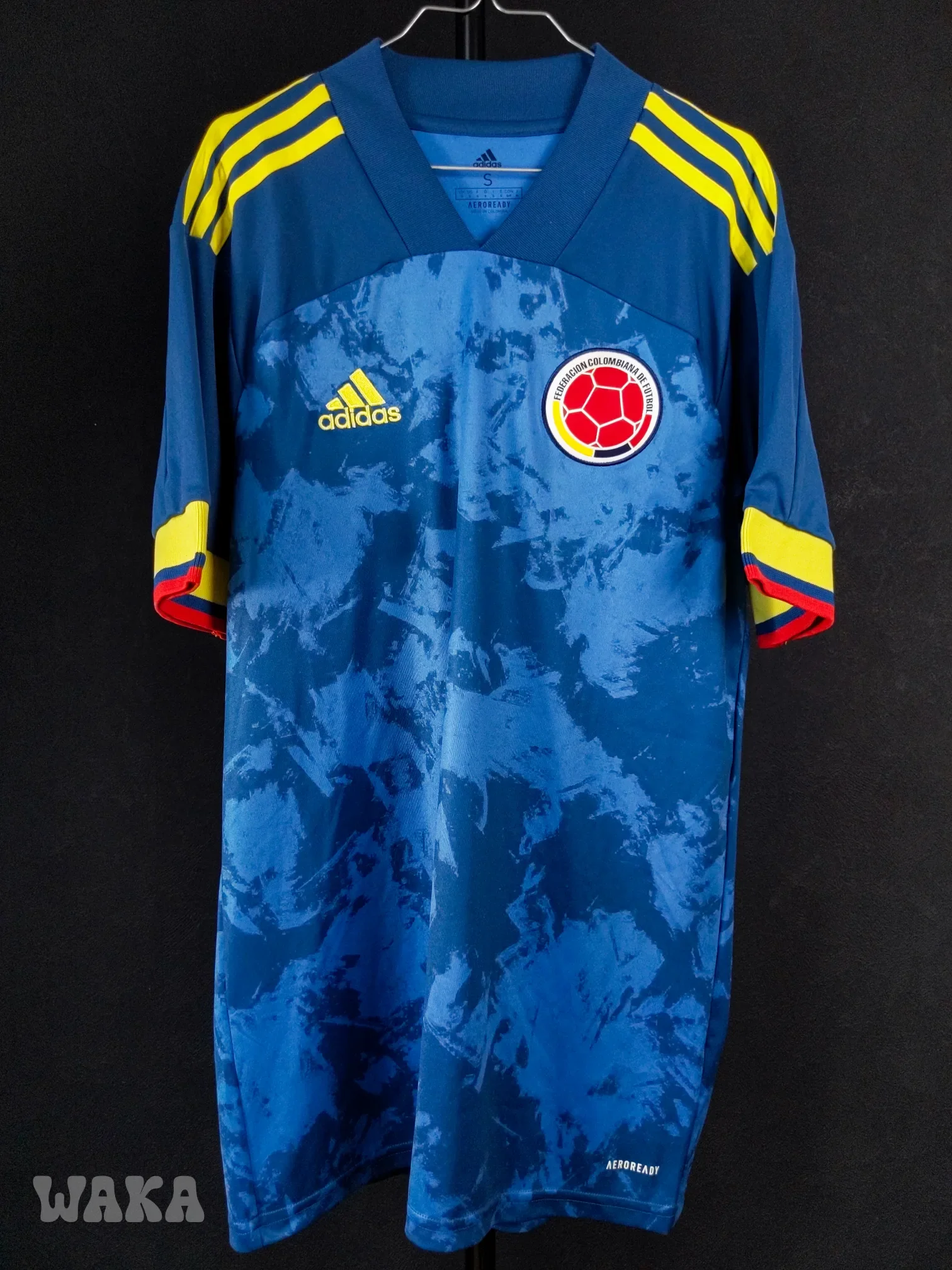 Colo Colo 2020-21 Away