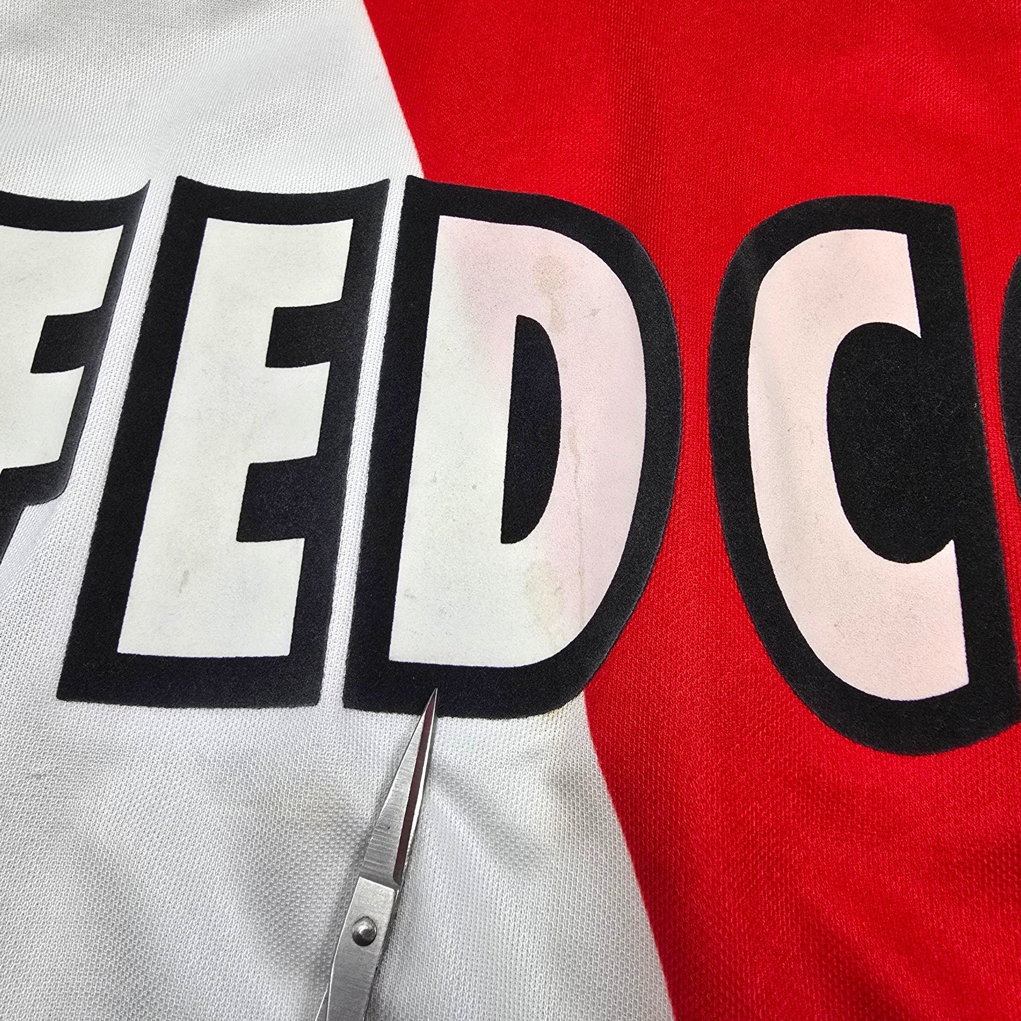 Monaco 2004-06 Home