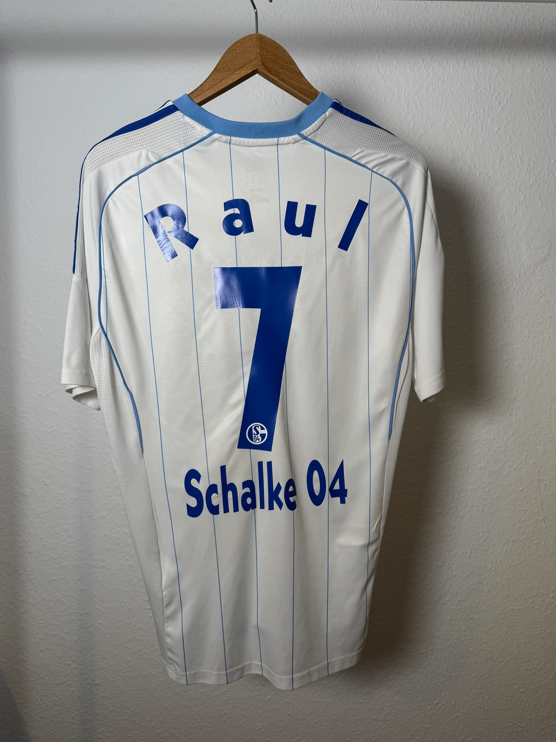 FC Schalke 04 2011-12 Away