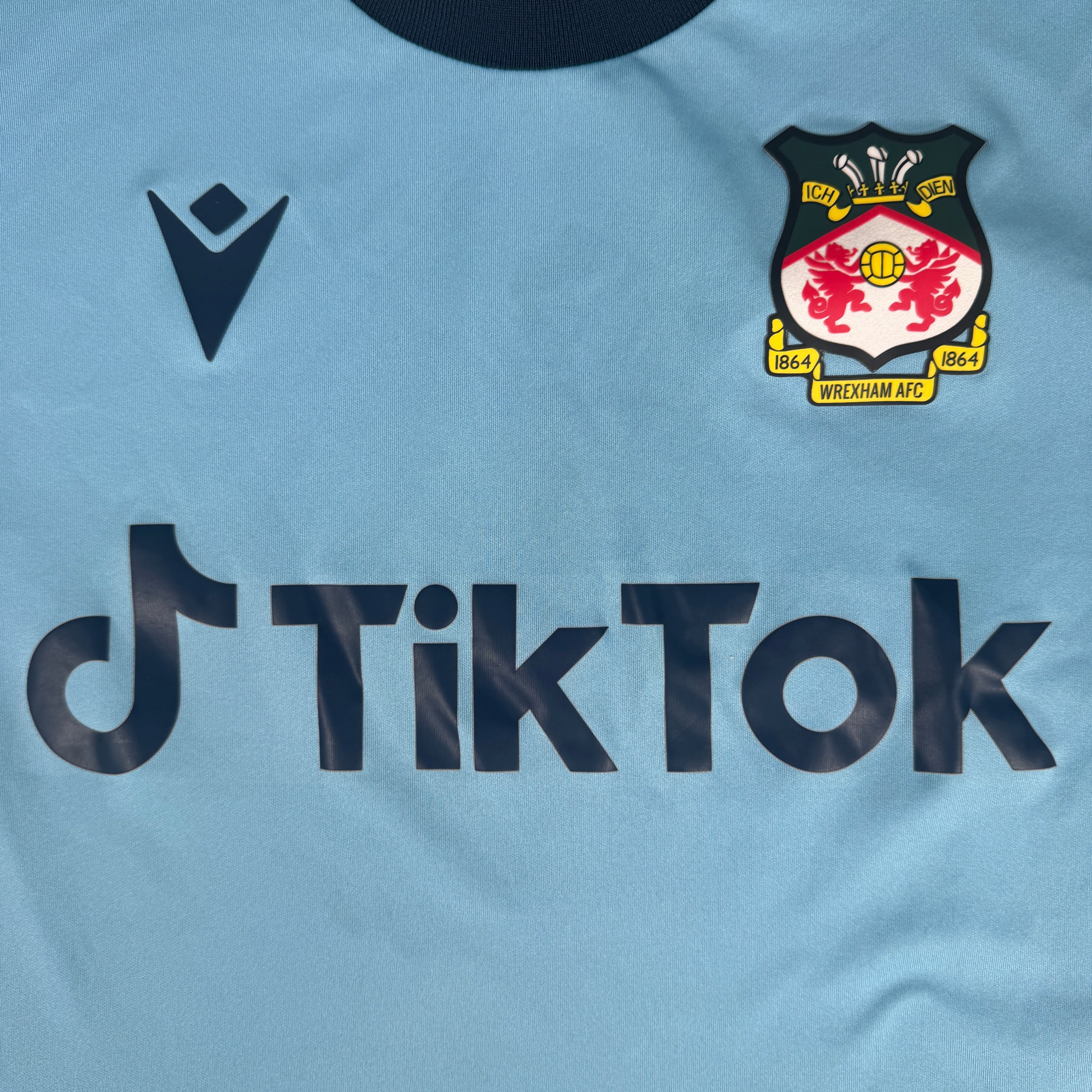 Wrexham 2022-23 Away