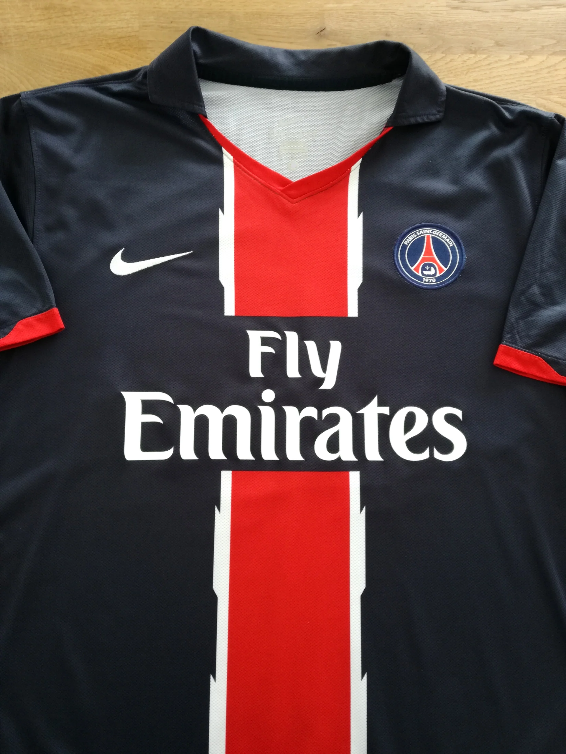Paris Saint-Germain 2010-11 Home