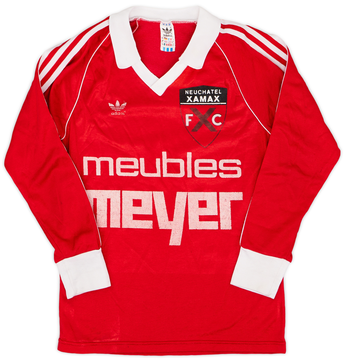 Neuchatel Xamax 1980-81 Home