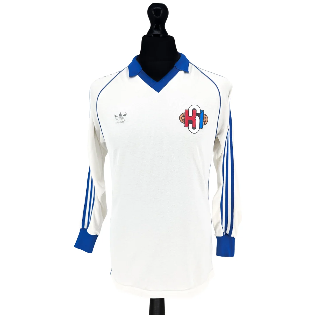 Iceland 1982-85 Away