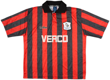 Wycombe Wanderers 1995-96 Away