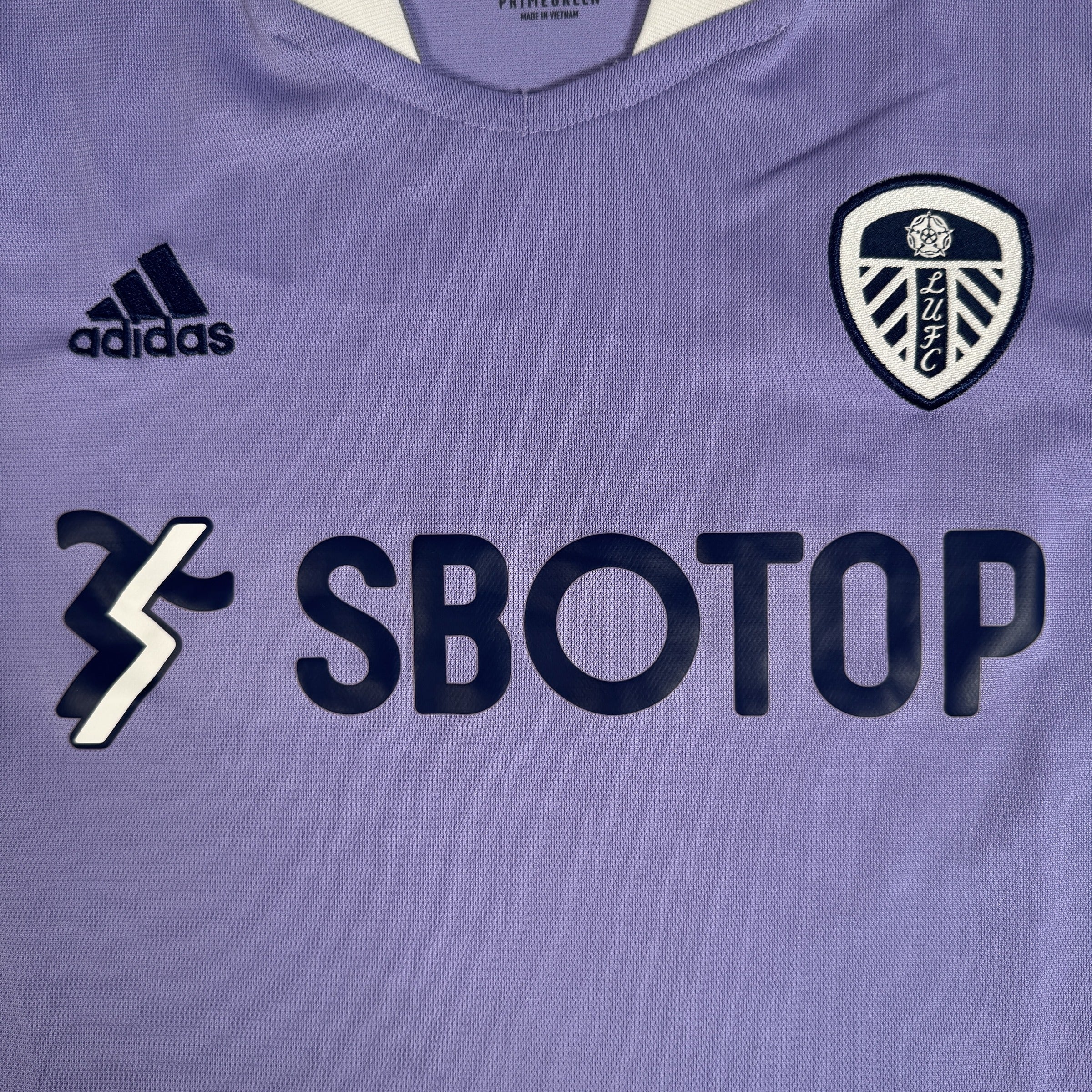 Leeds United 2021-22 Third