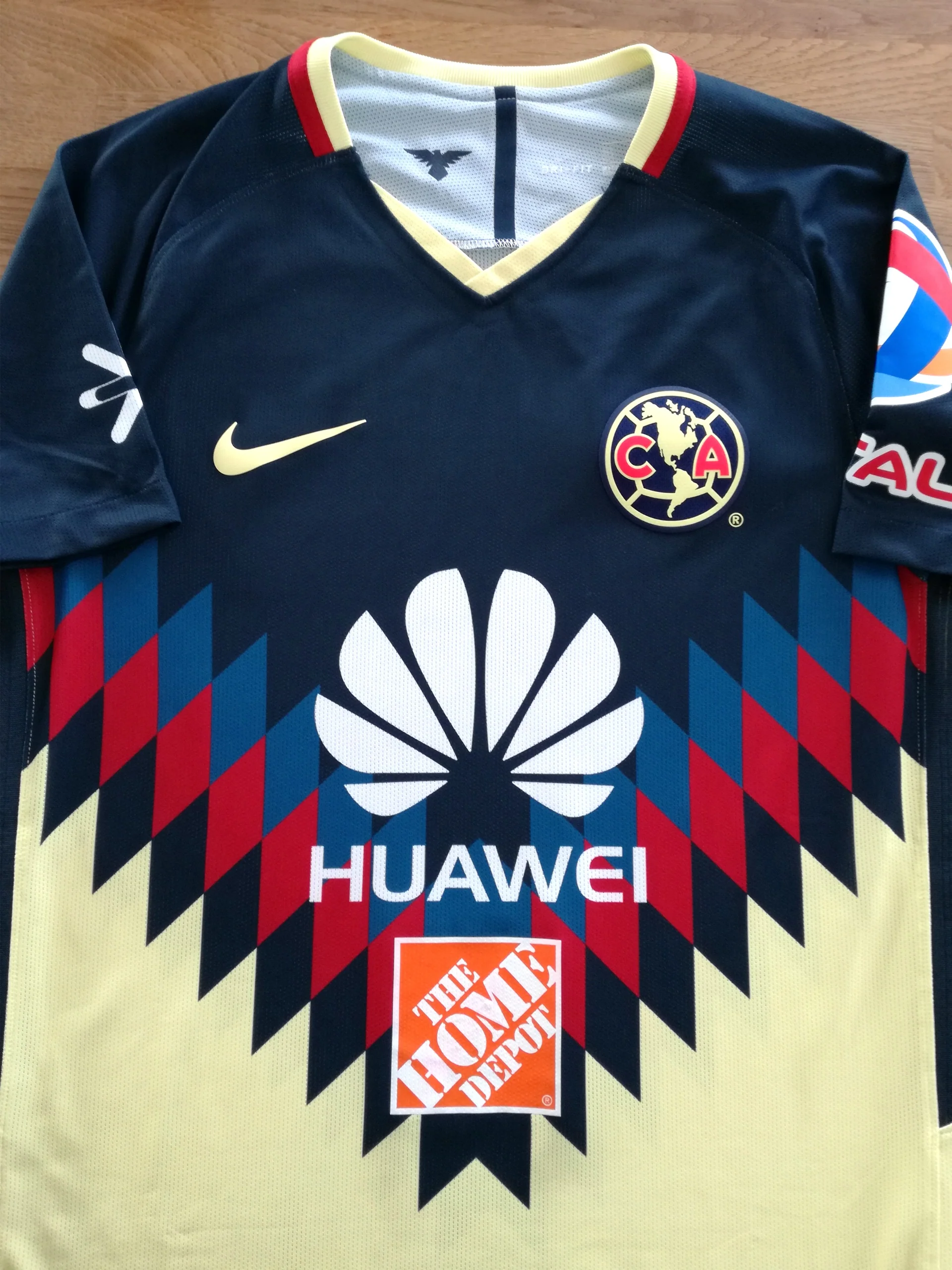 Club America 2017 Home
