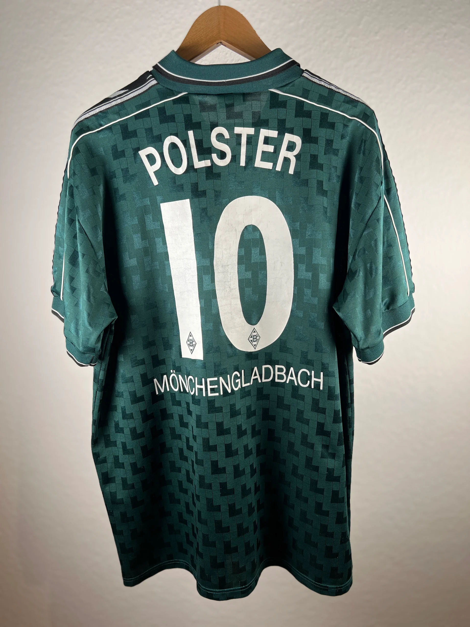 Monchengladbach 1998-99 Away