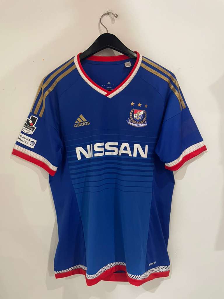 Yokohama F Marinos 2015 Home