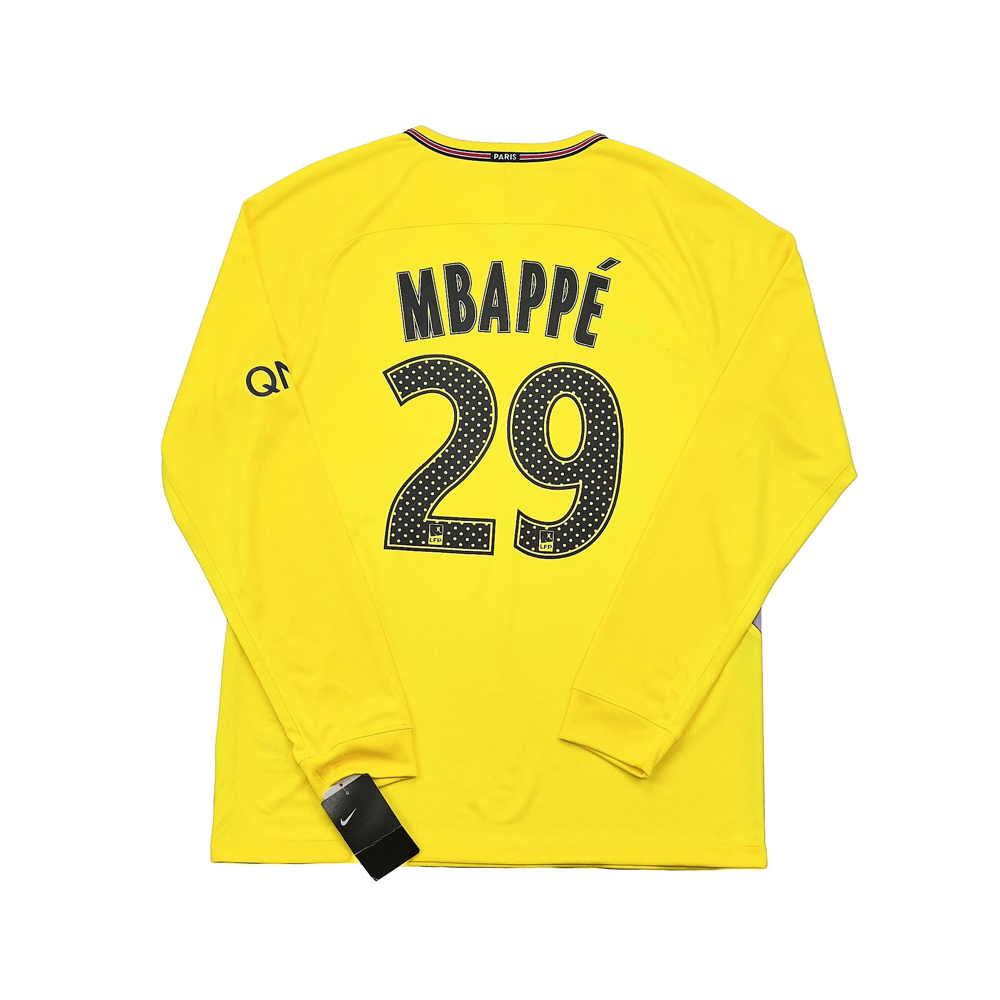 PSG 2017-18 Away