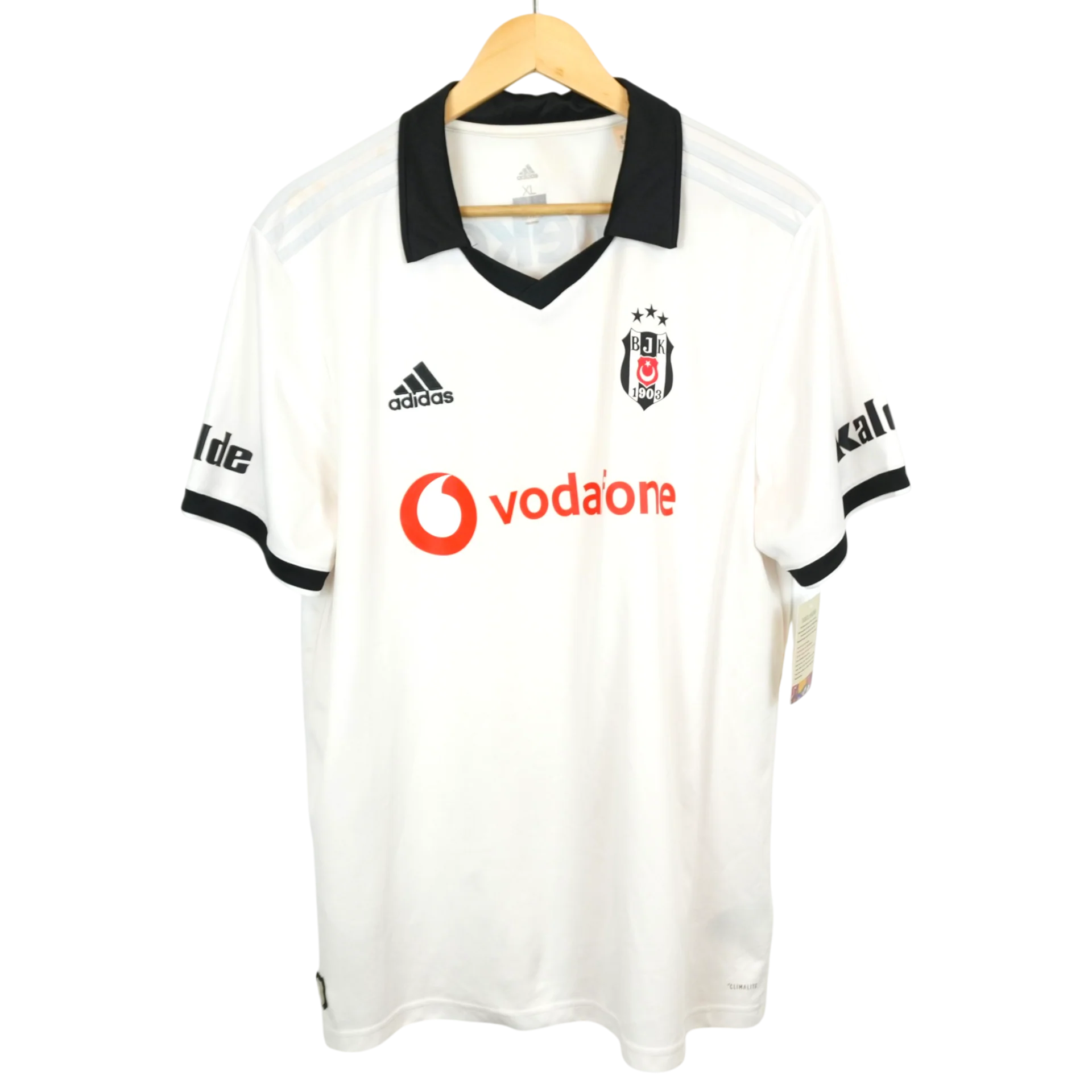 Besiktas 2018-19 Home