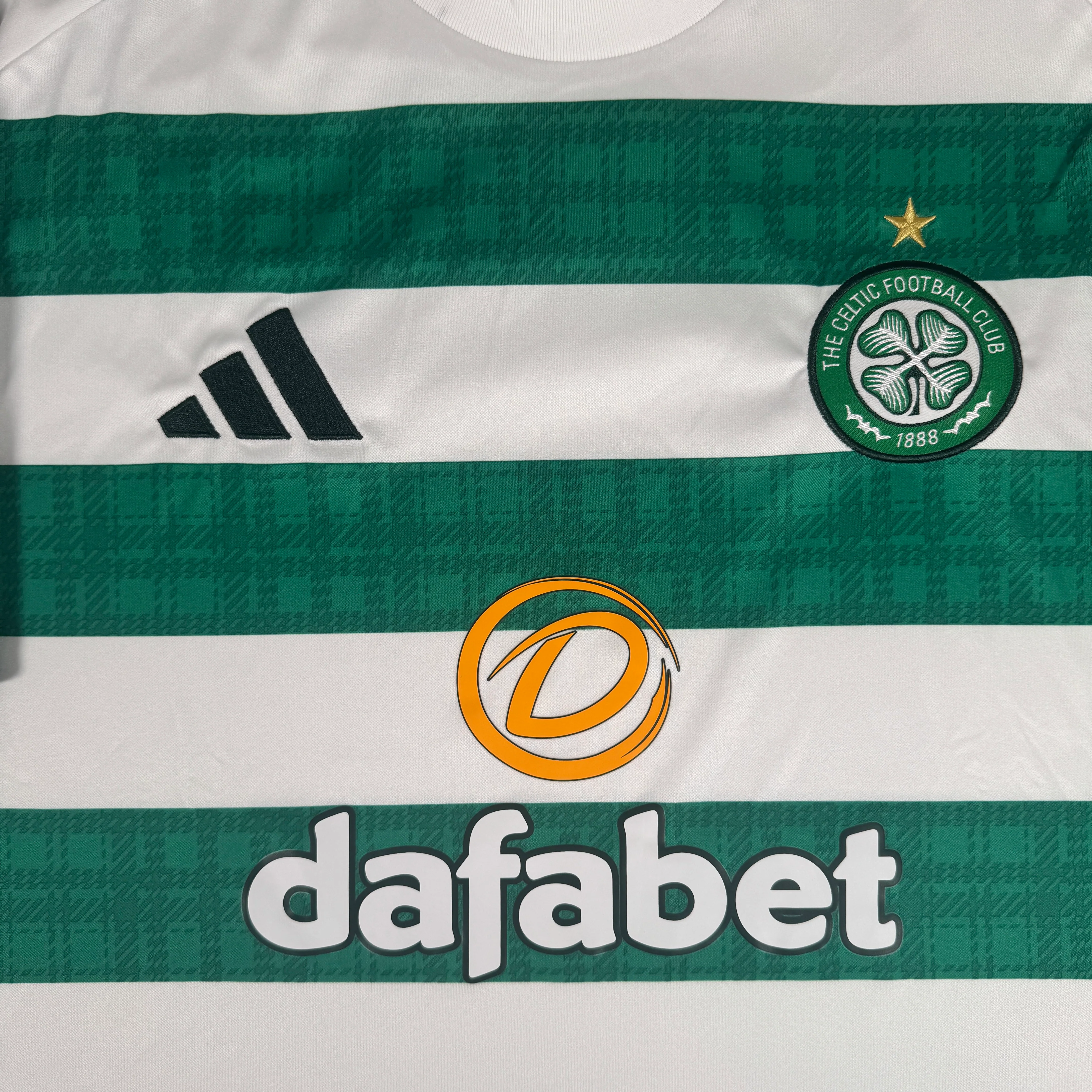 Celtic 2025-26 Home