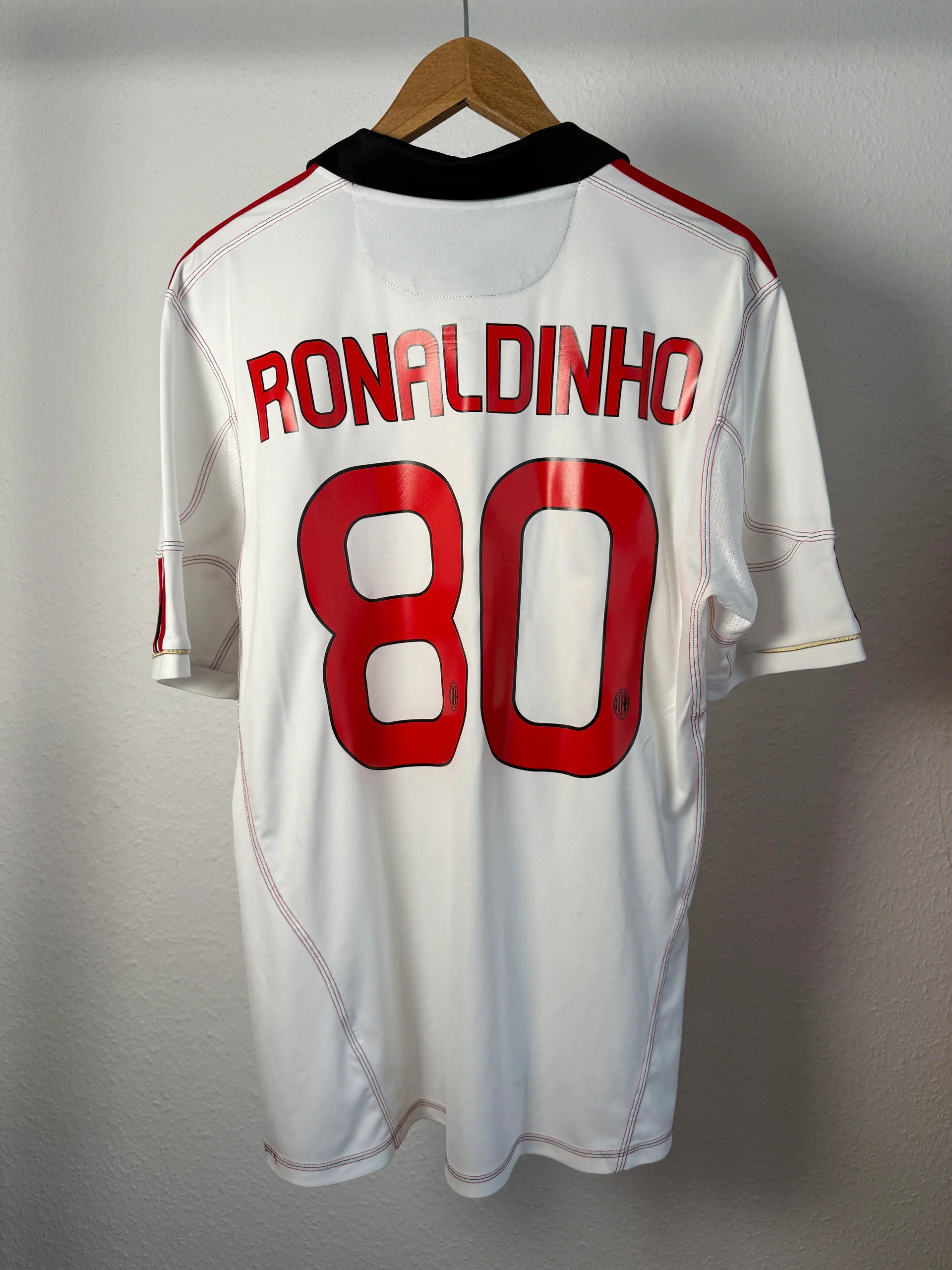 AC Milan 2009-10 Away