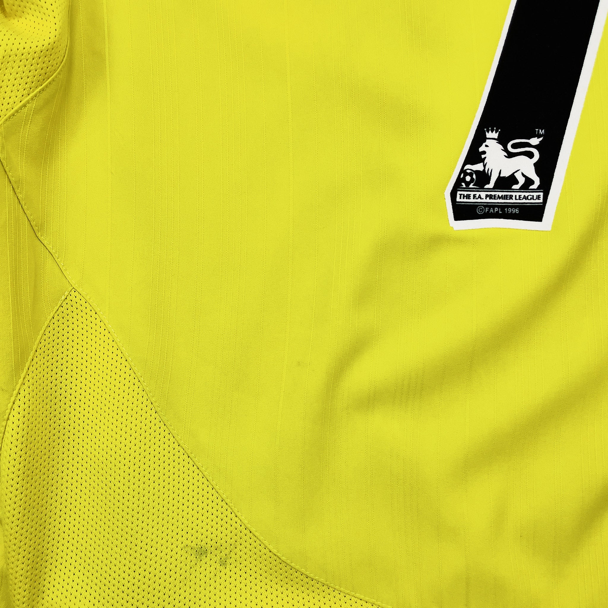 Arsenal 2003-05 Away