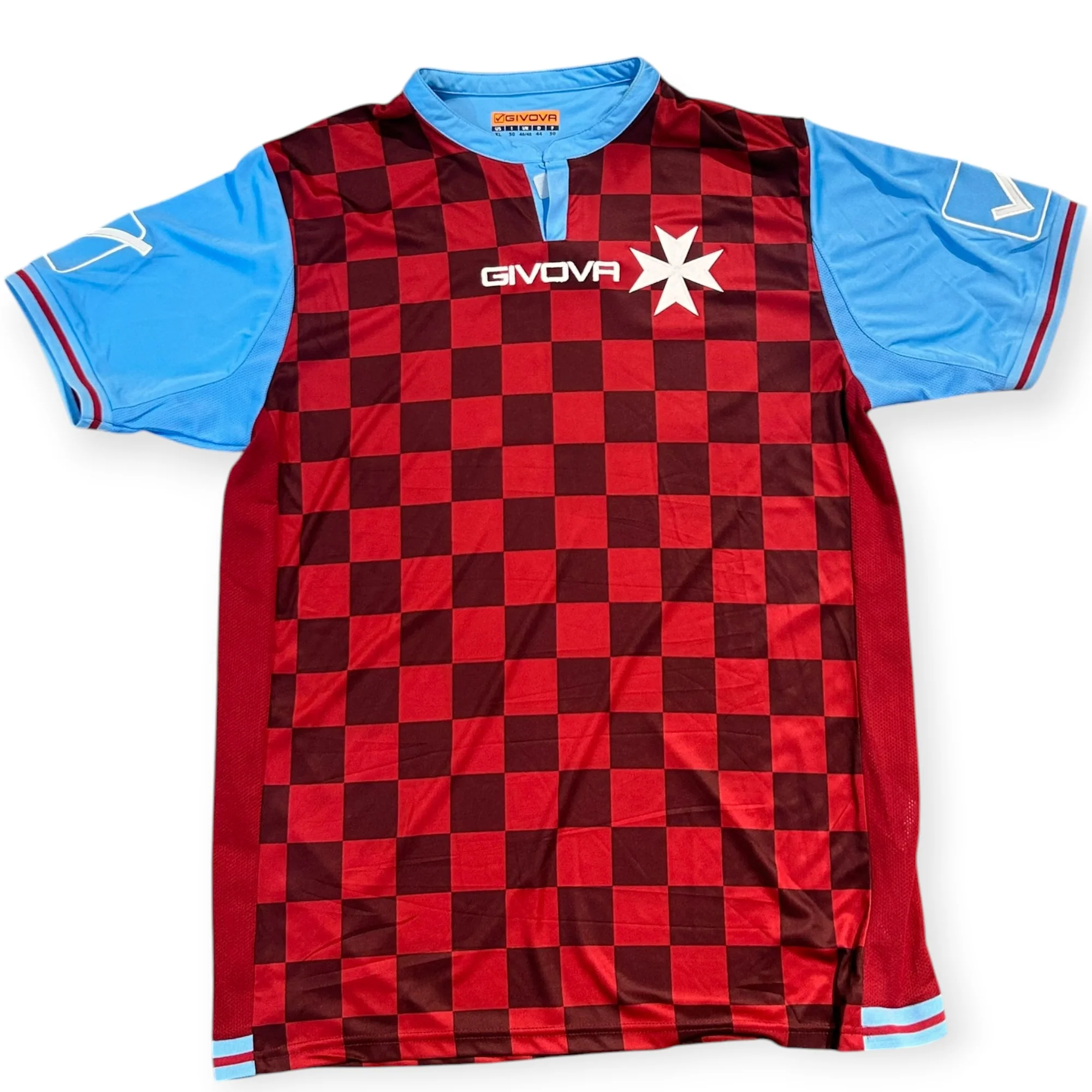 Malta 2016-17 Away