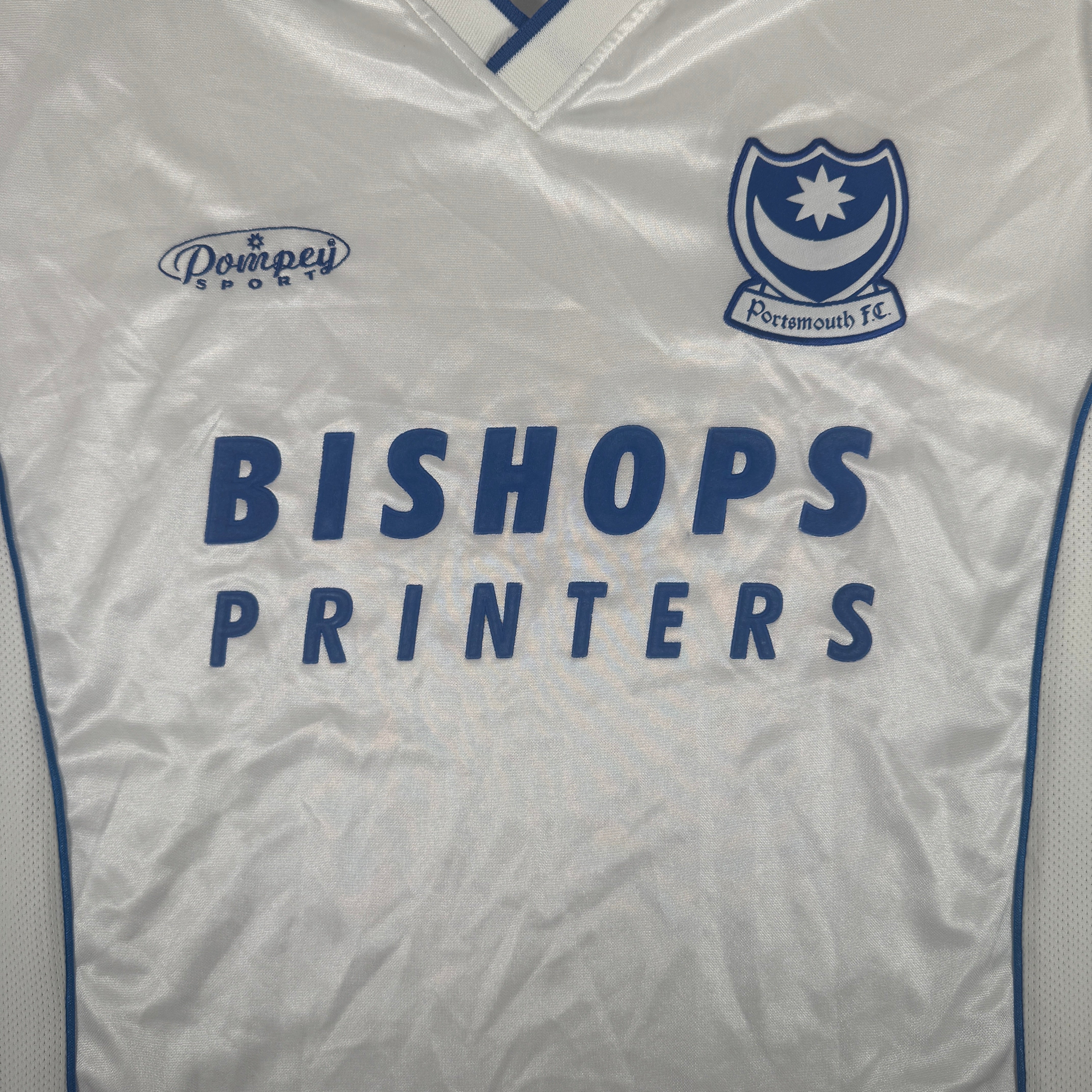 Portsmouth 2000-01 Away