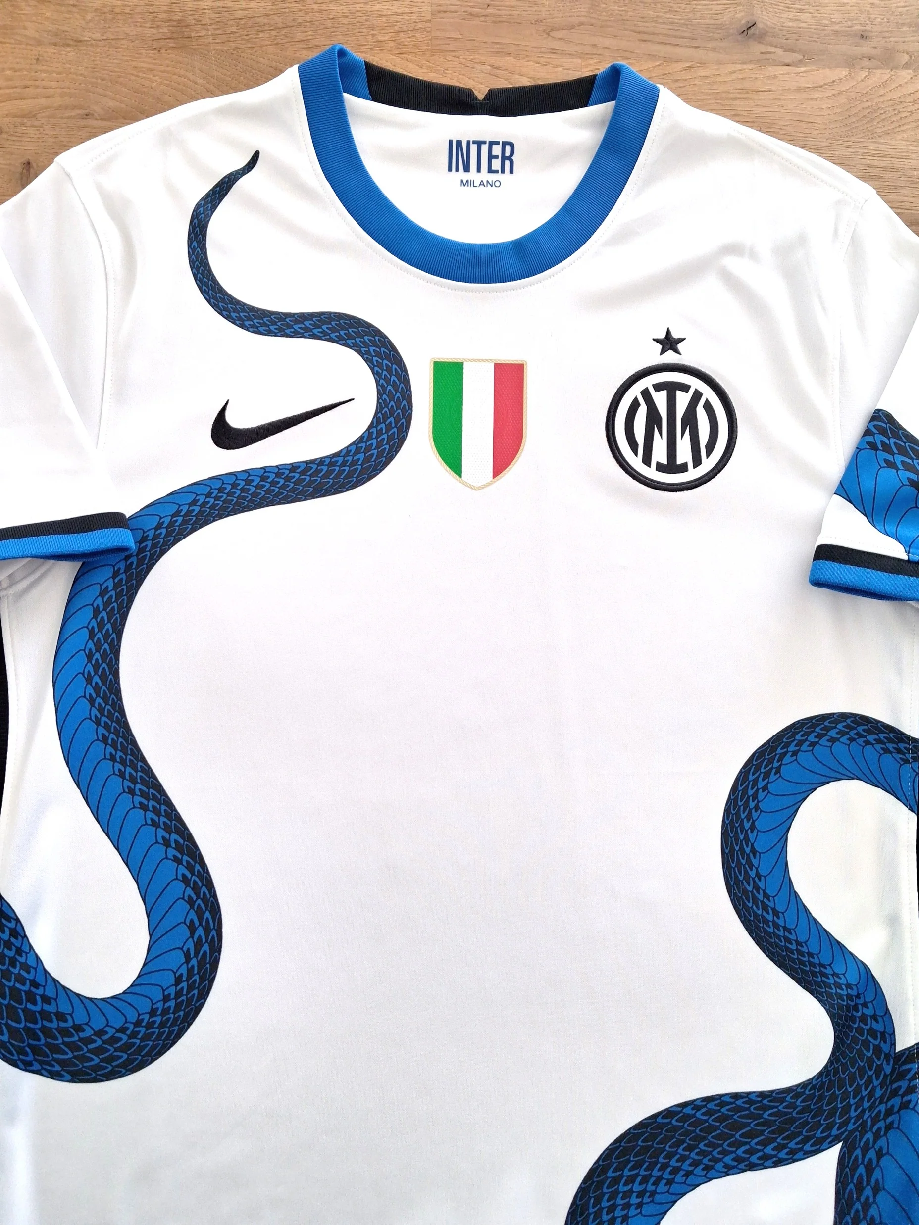 Inter Milan 2021-22 Away