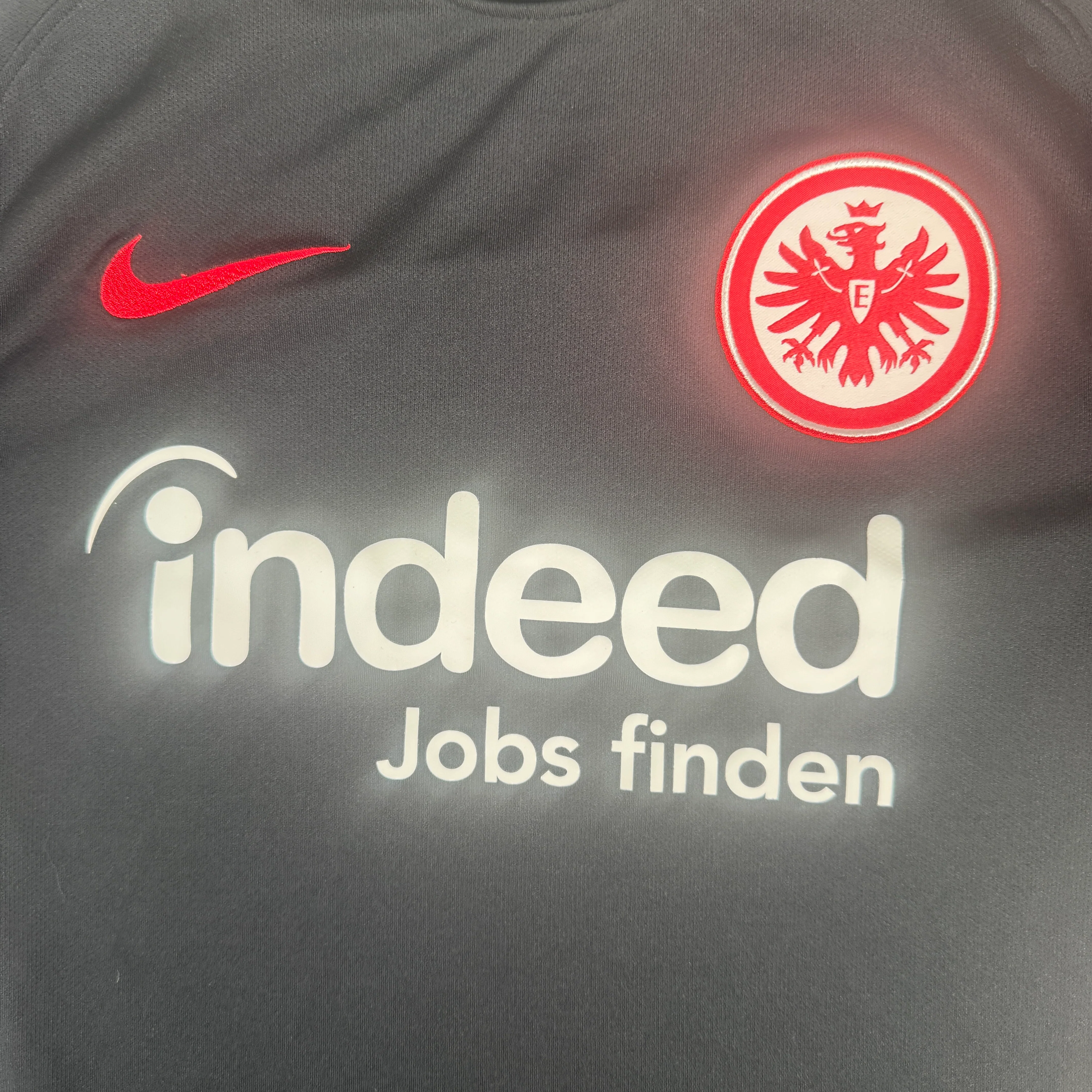 Eintracht Frankfurt 2017-18 Away
