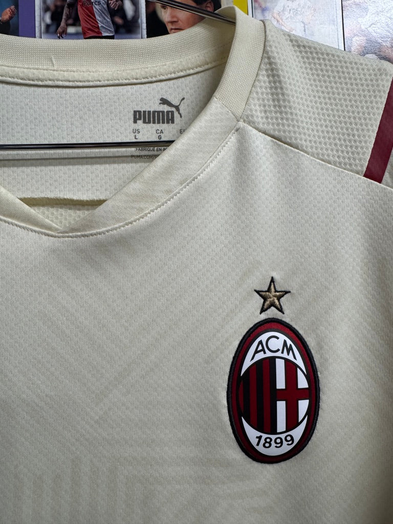 AC Milan 2021-22 Away