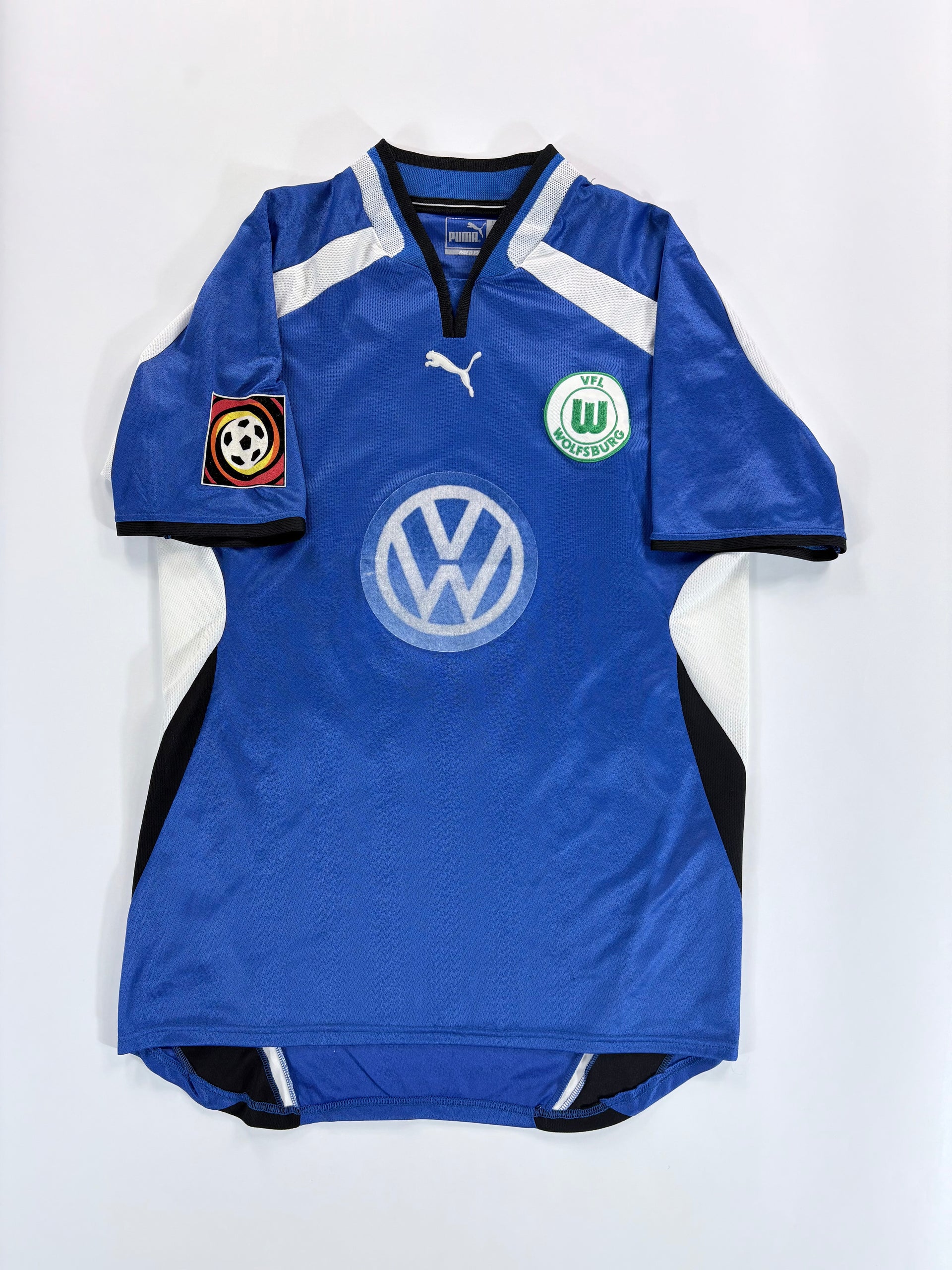 Wolfsburg 2000-01 Away