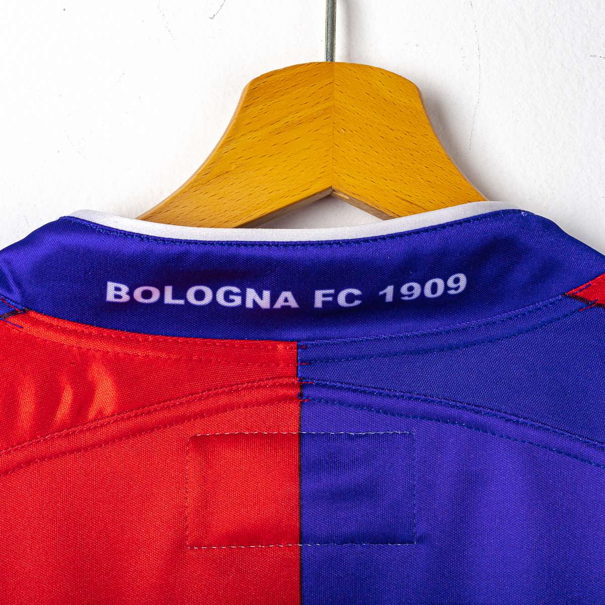 Bologna 2003-04 Home