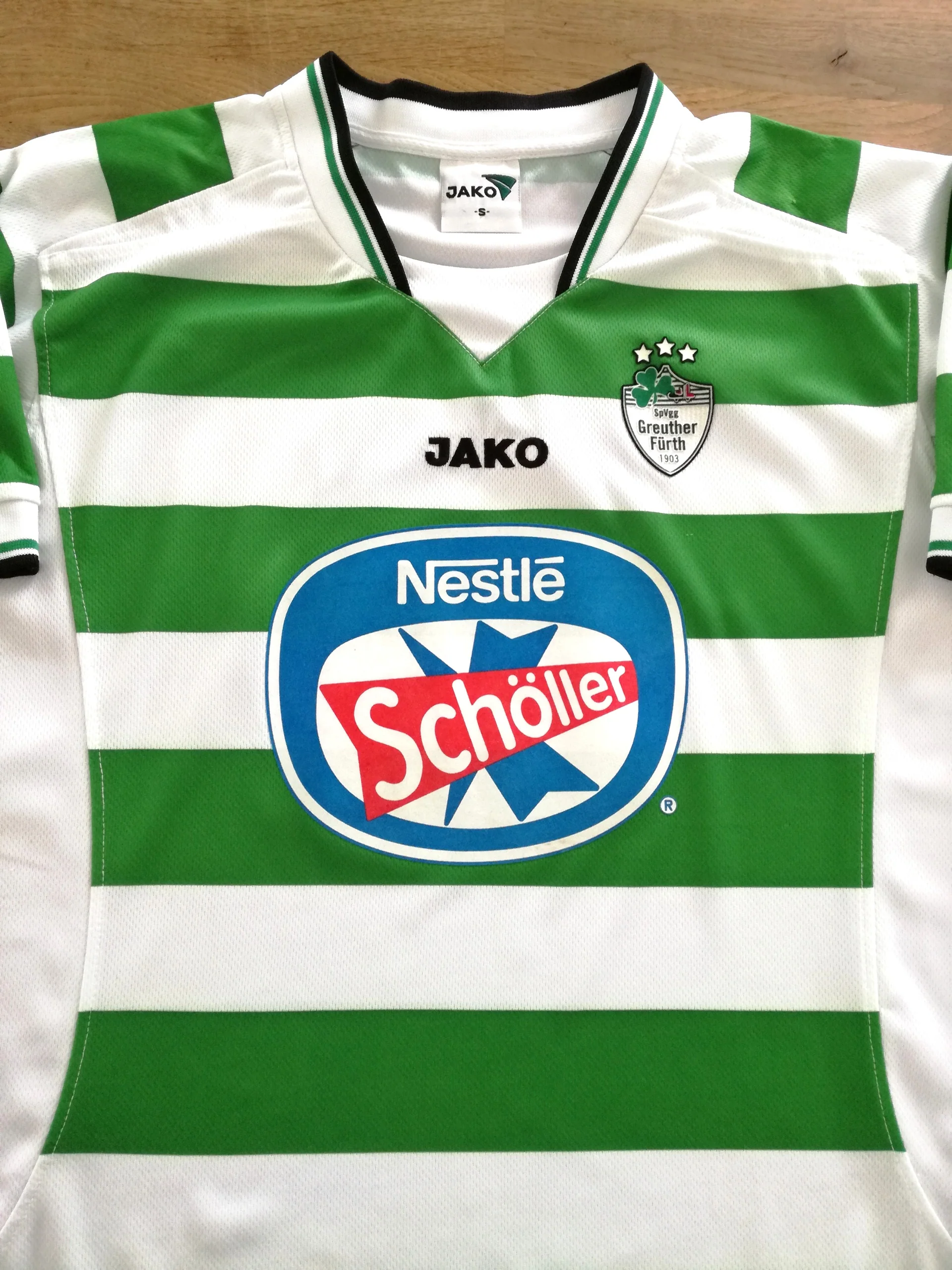 Greuther Furth 2003-04 Away