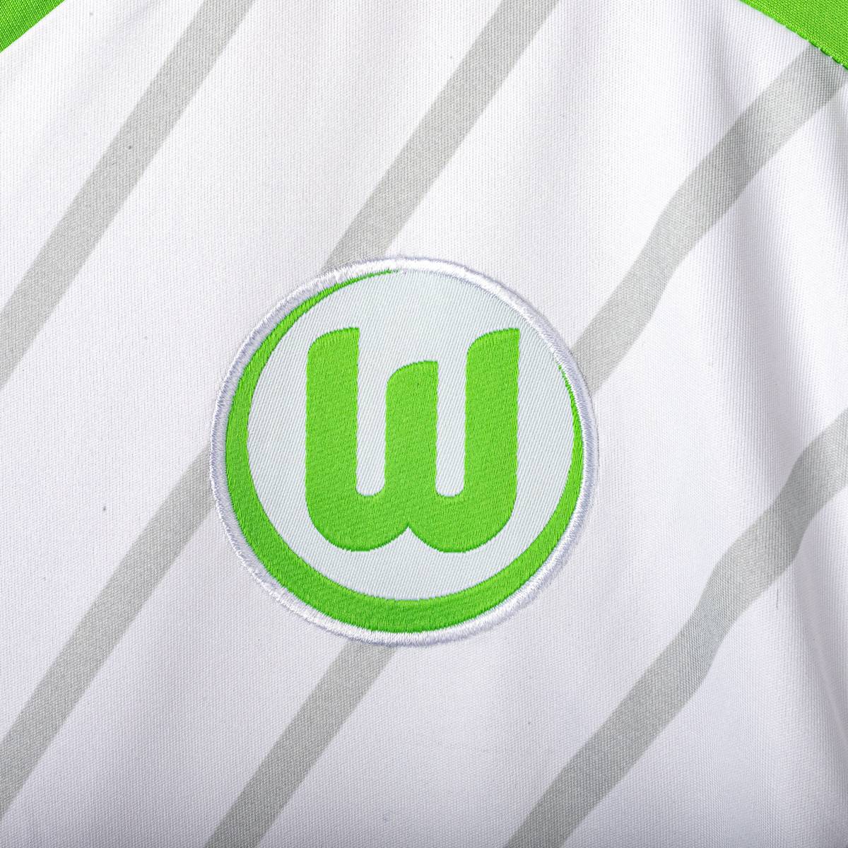 Wolfsburg 2014-15 Away
