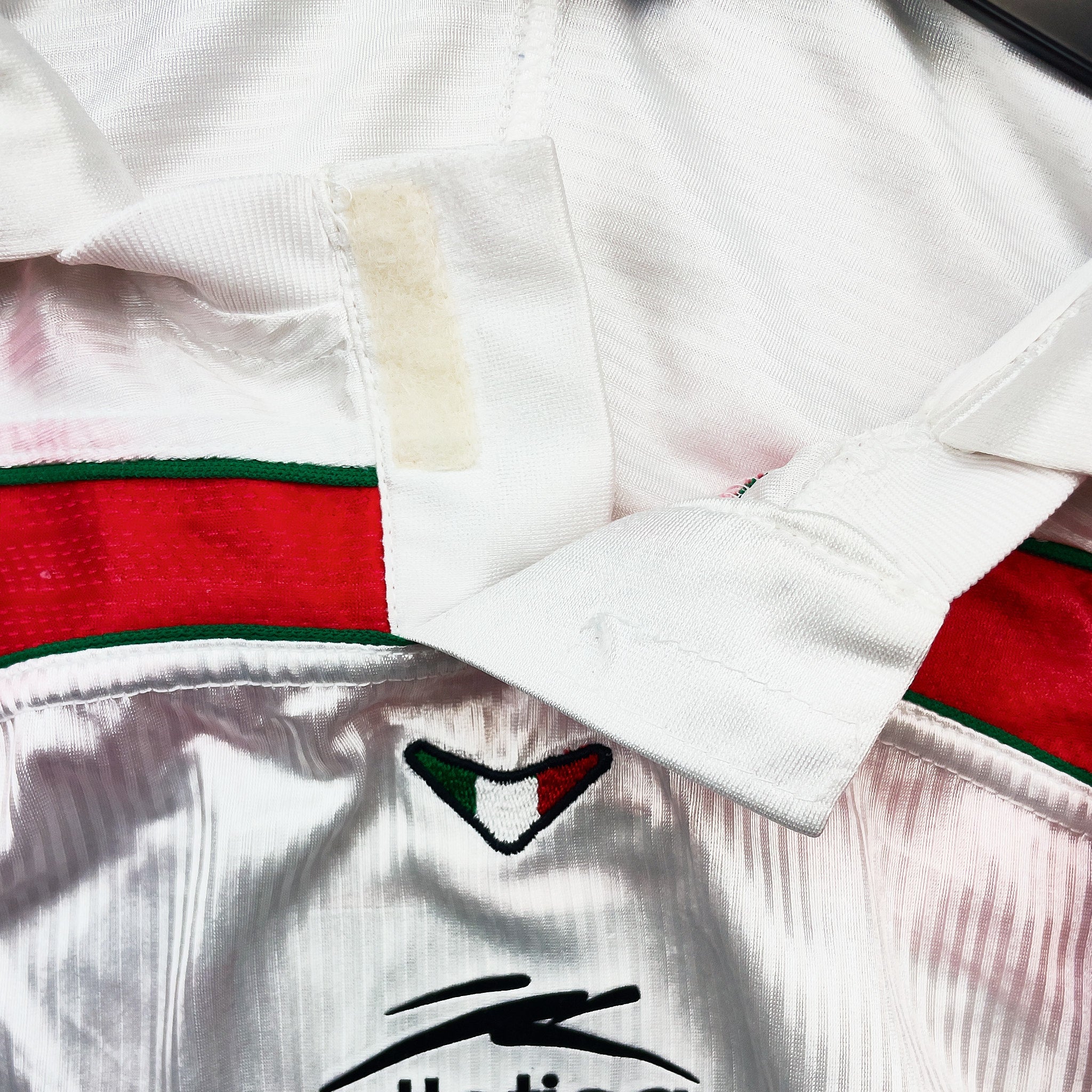 Mexico 2000 Away