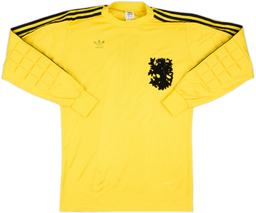 Netherlands 1974-75 Gk