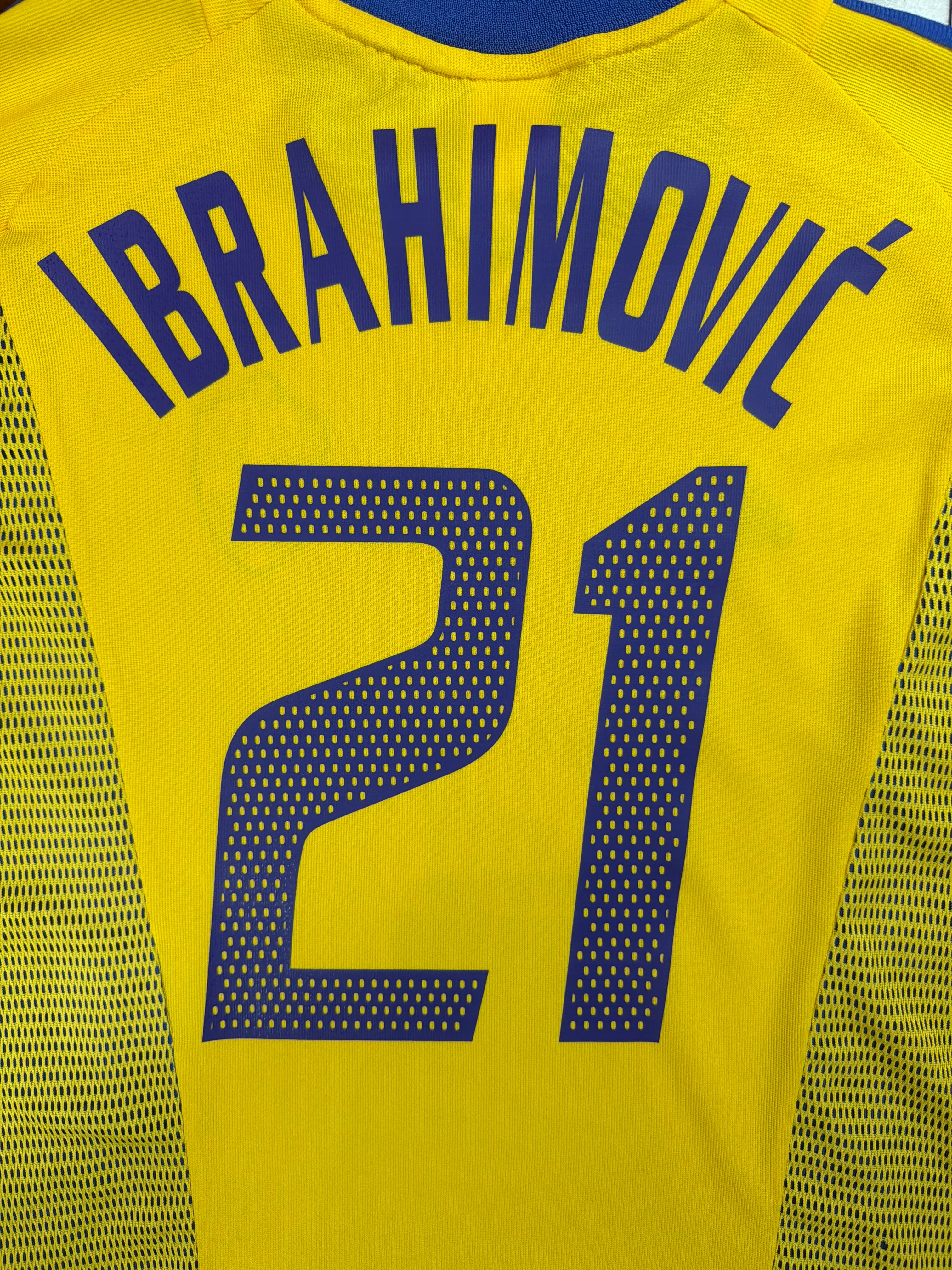 Sweden 2002 Home