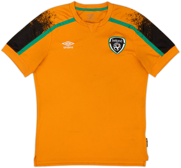 Ireland 2022-23 Away