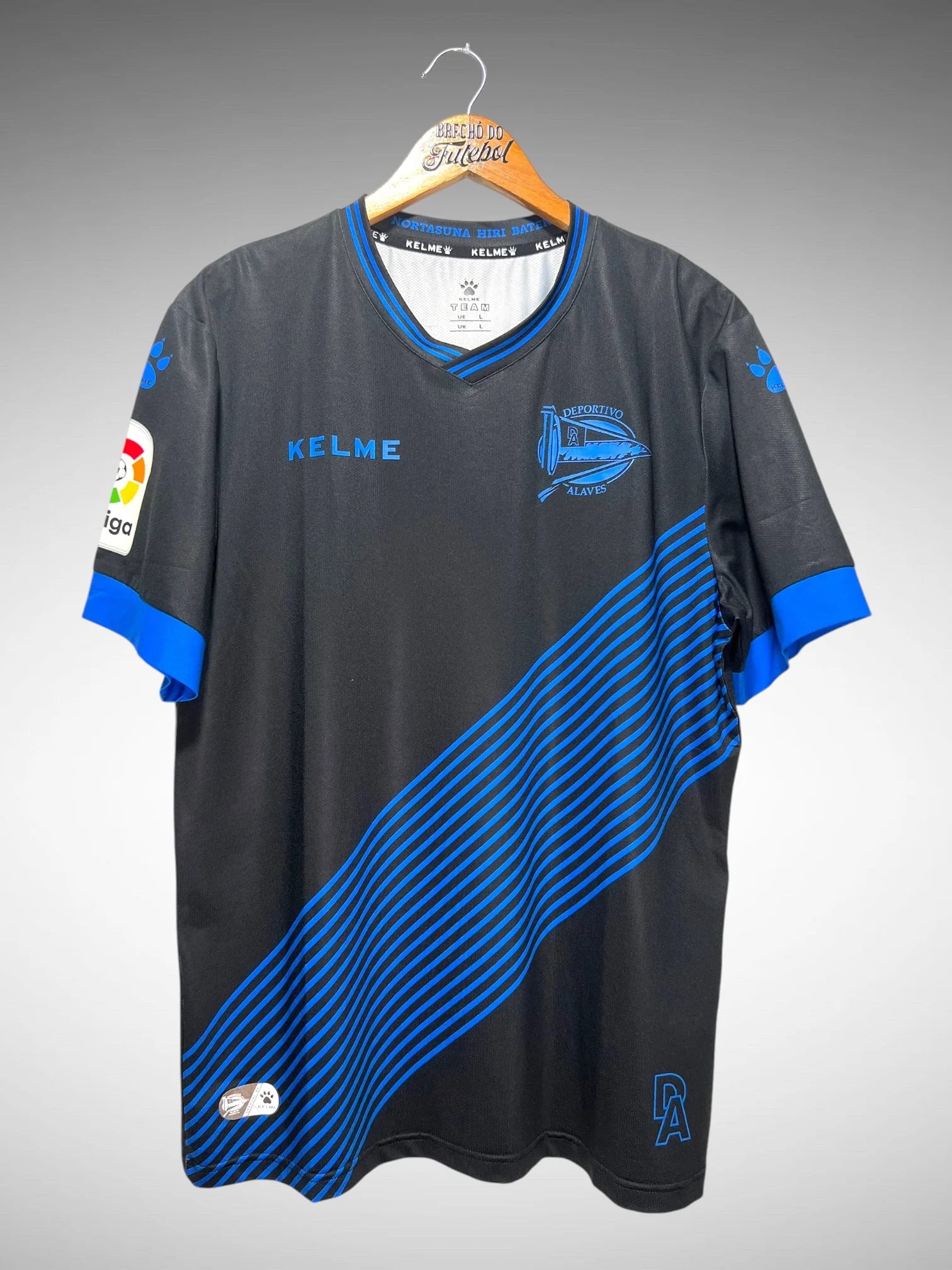Alaves 2017 Away
