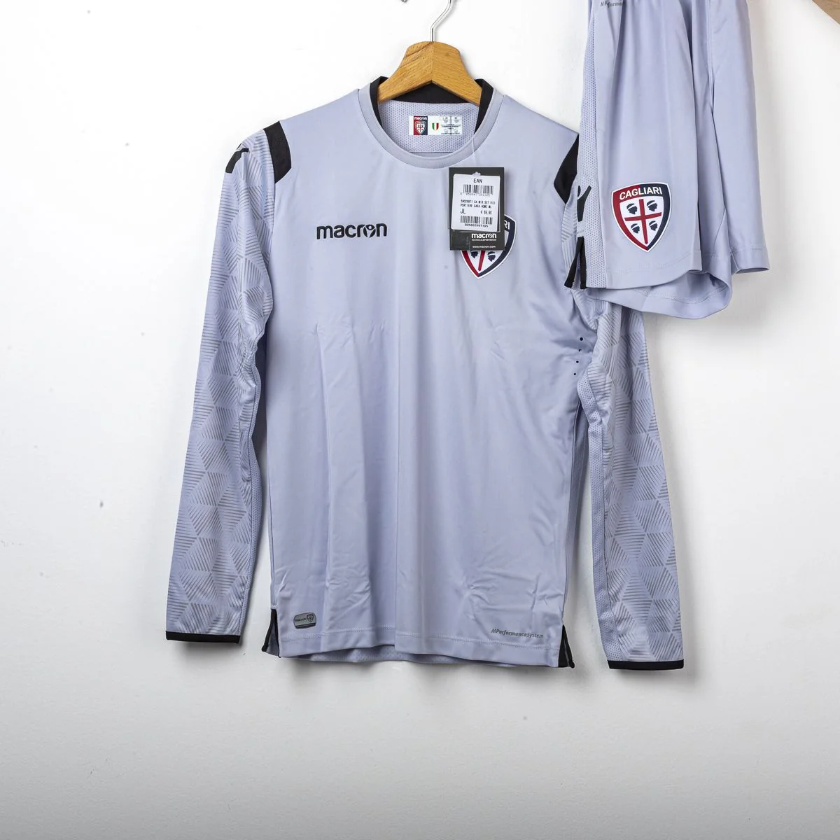 Cagliari 2018-19 Home