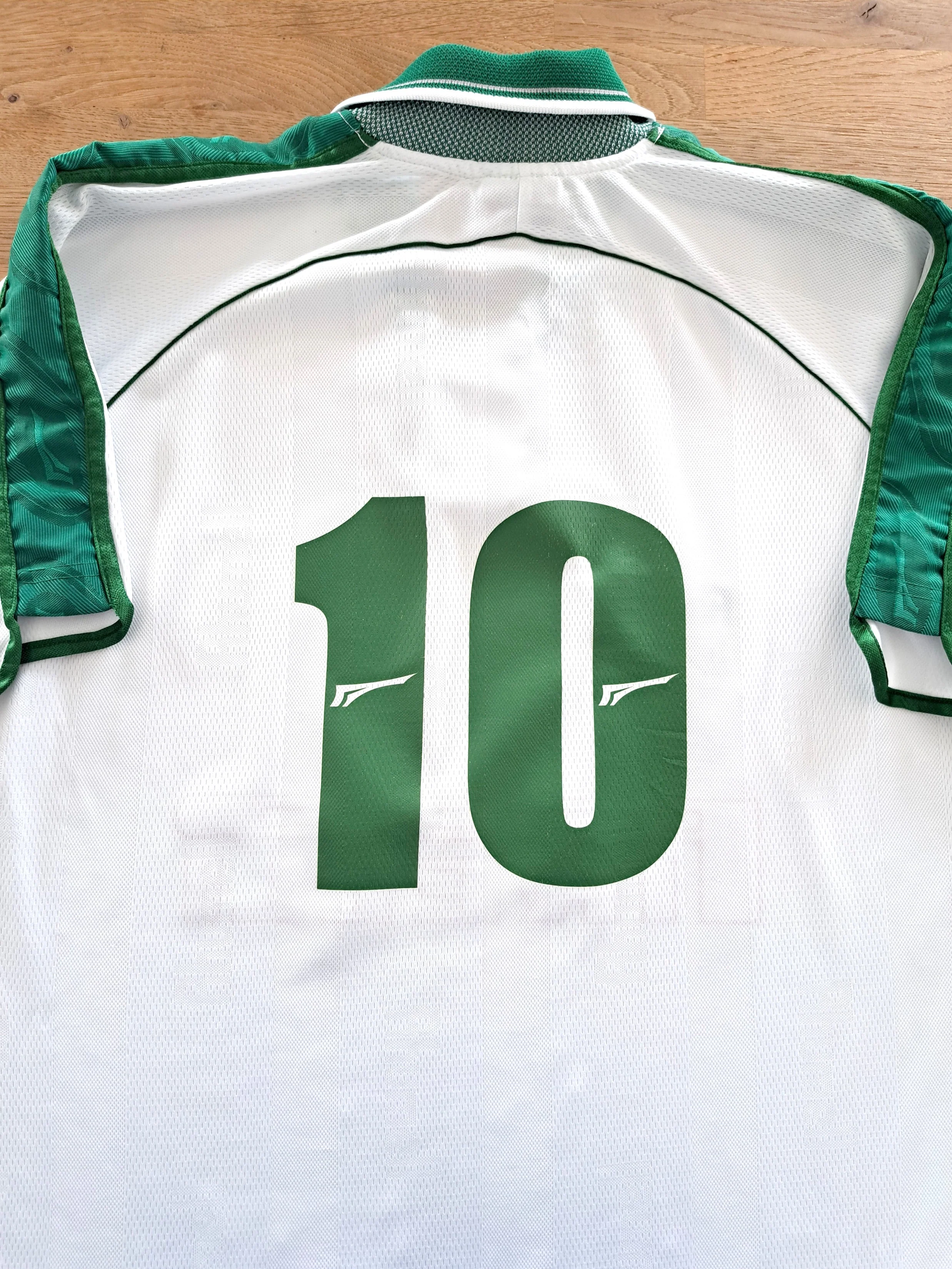 Palmeiras 2000-01 Away