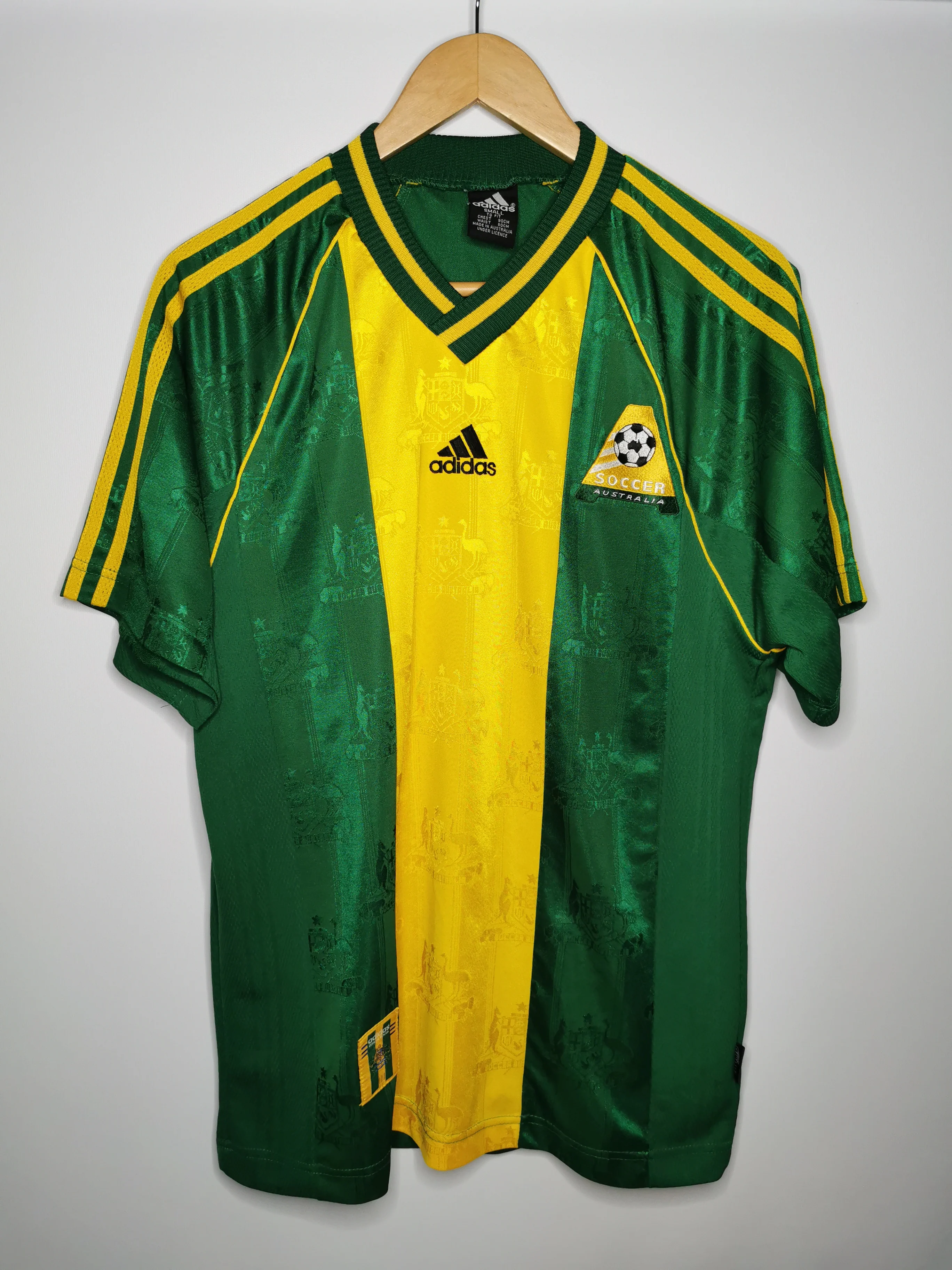 Australia 1998 Home