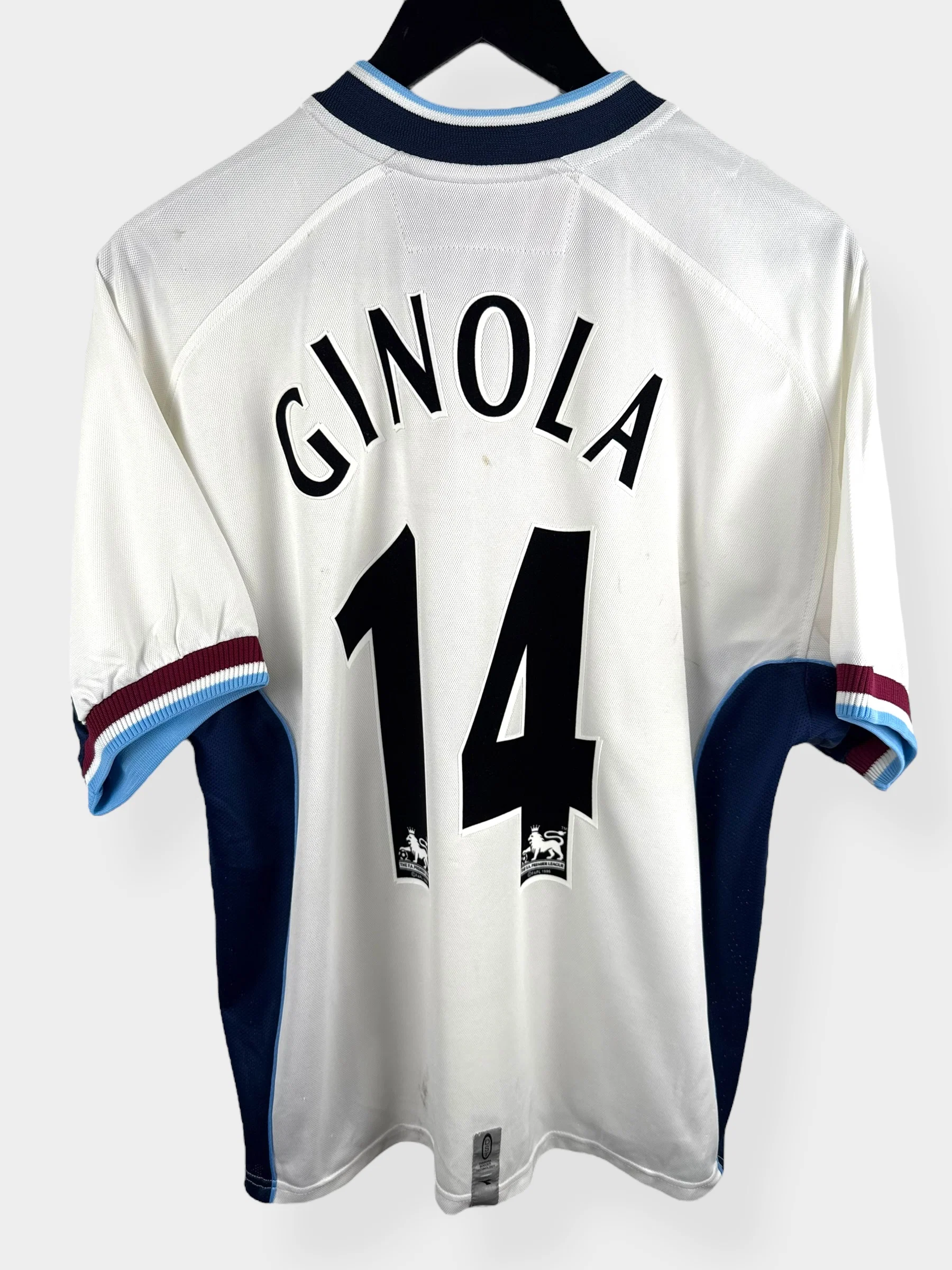 Aston Villa 2000-01 Third