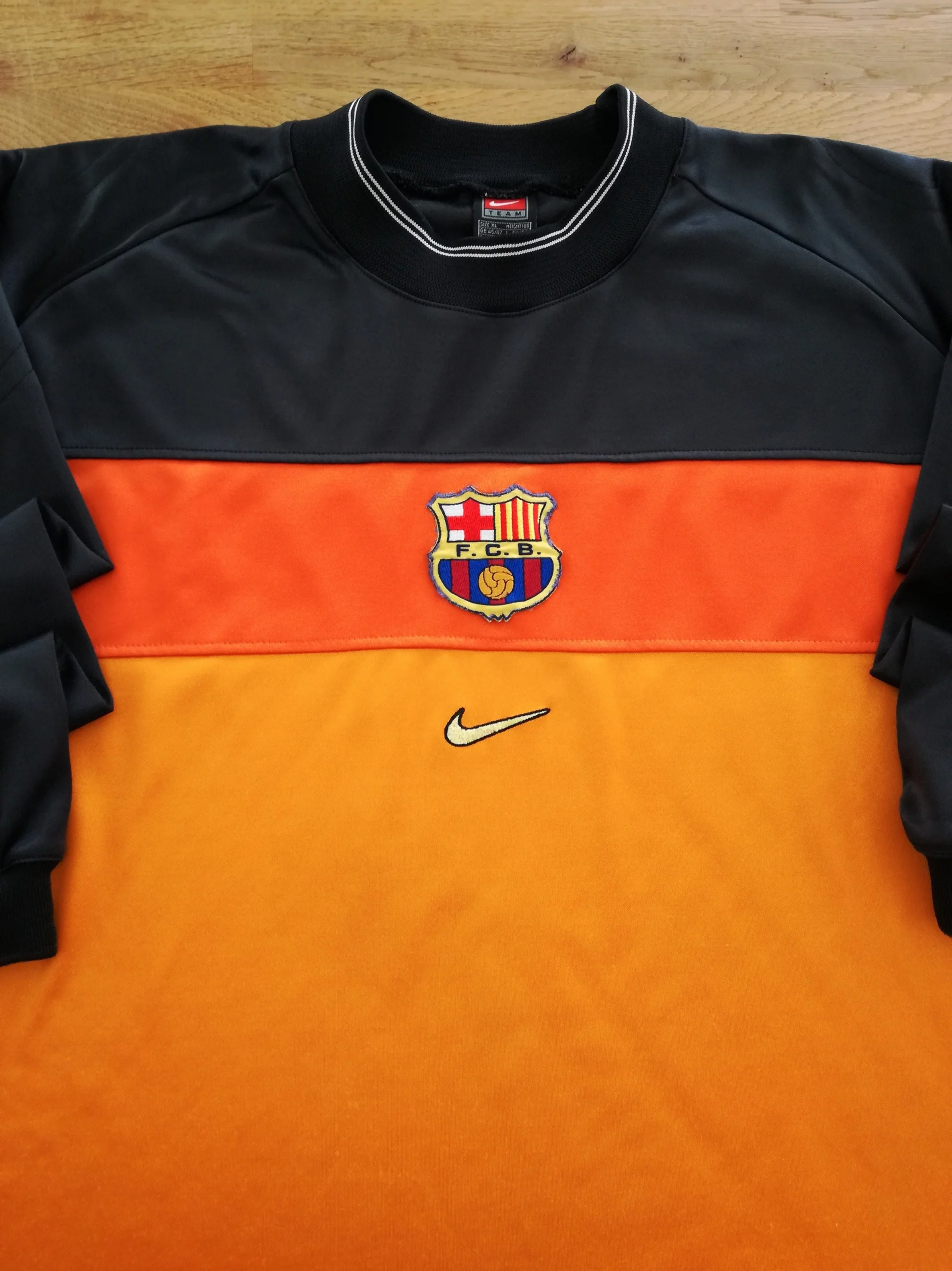 Barcelona 1999-00 Gk