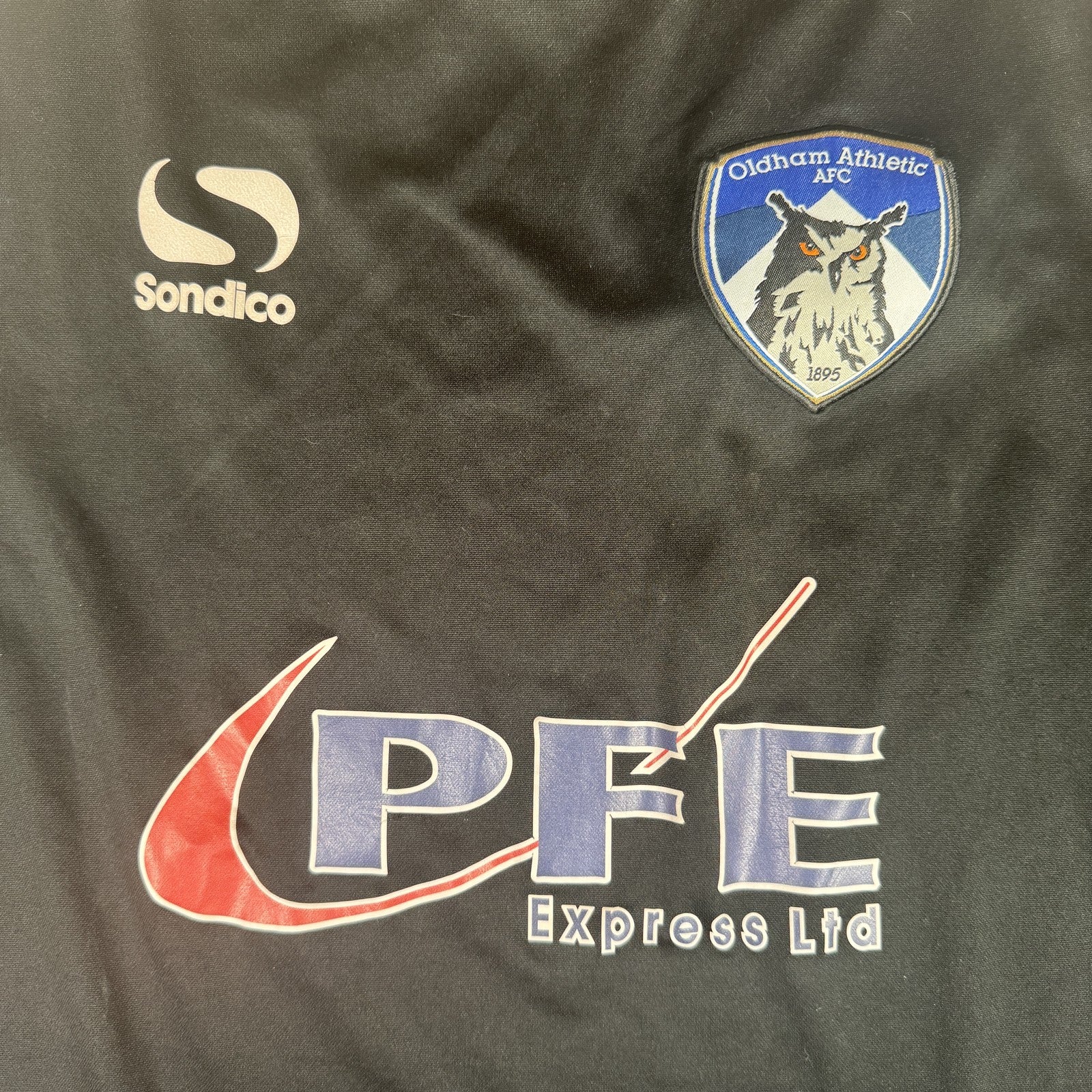 Oldham Athletic 2017-18 Gk
