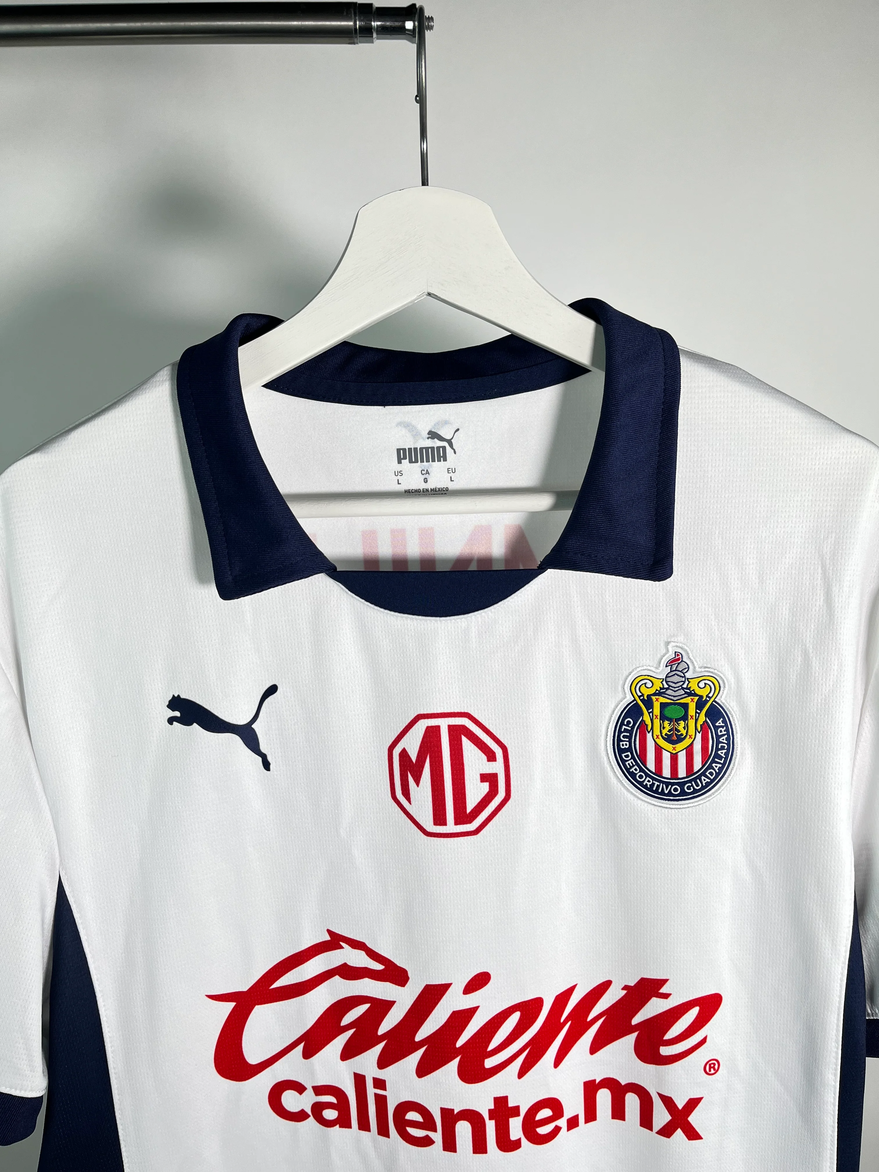 Chivas Guadalajara 2024-25 Away