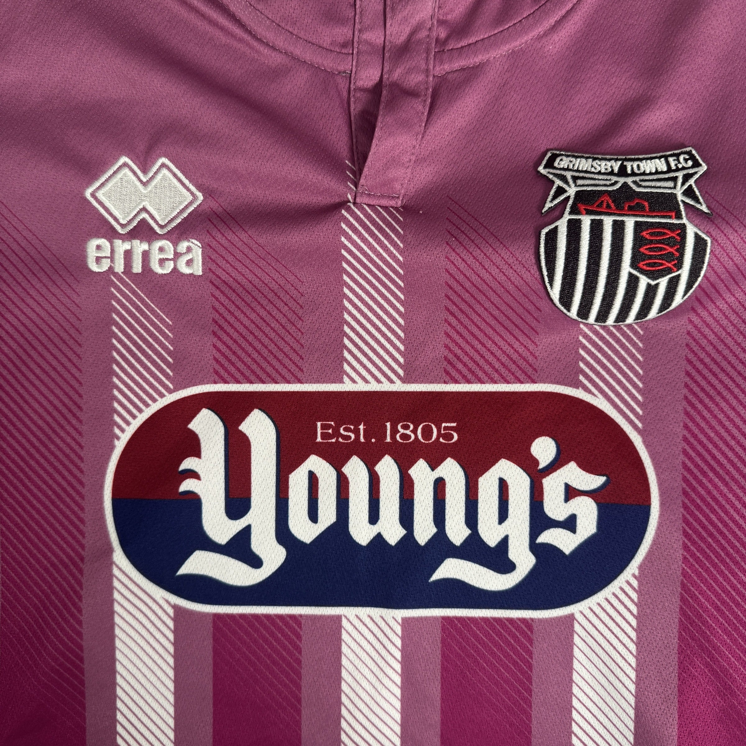 Grimsby Town 2017-18 Third