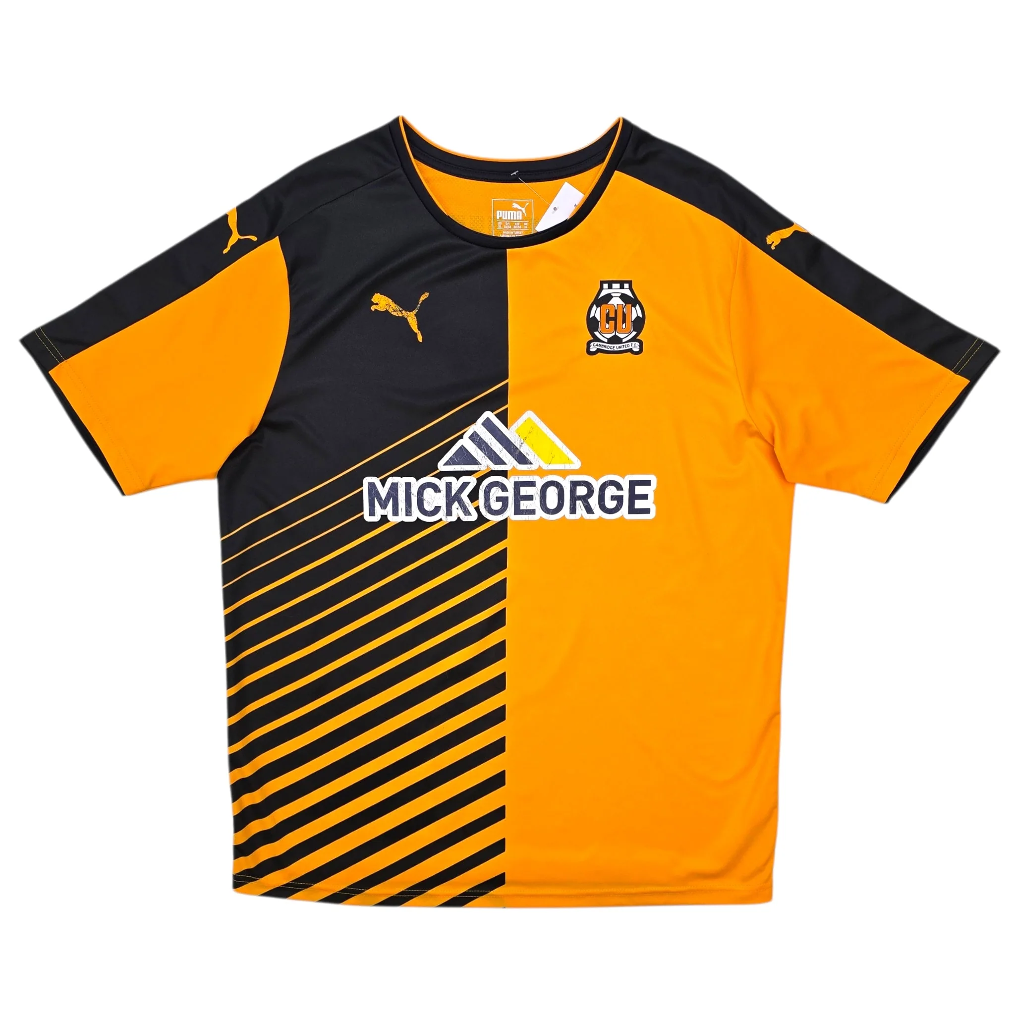 Cambridge United 2015-16 Home