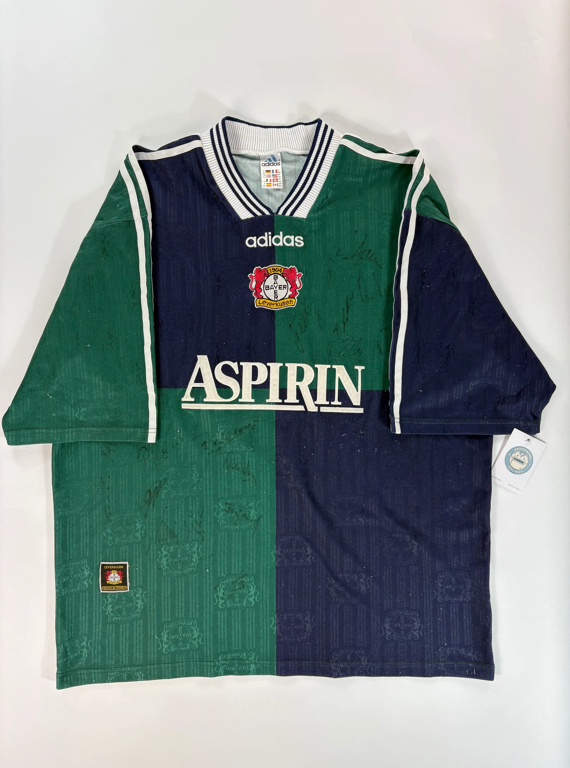 Bayer Leverkusen 1997-98 Away