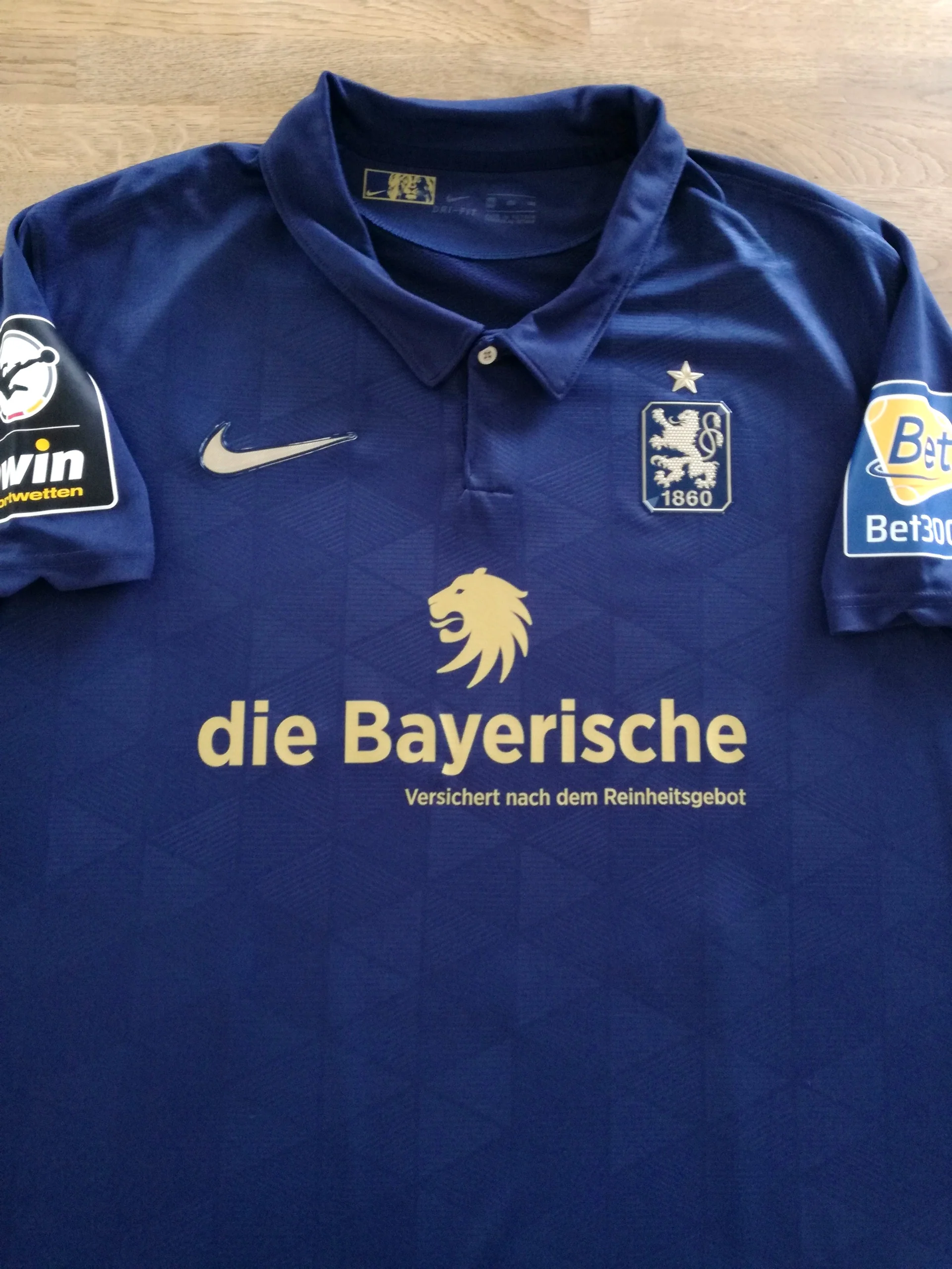 1860 Munich 2021-22 Away
