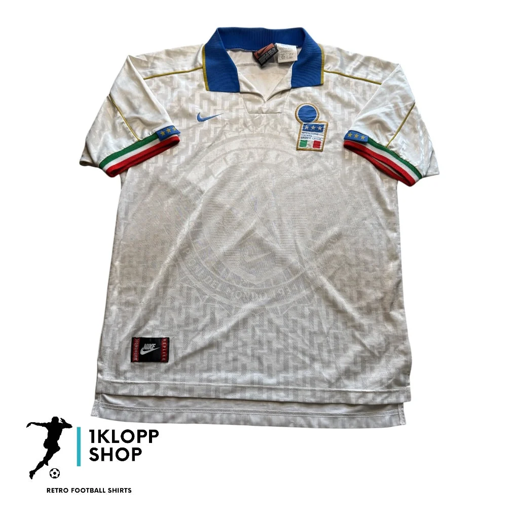 Italy 1995-96 Away
