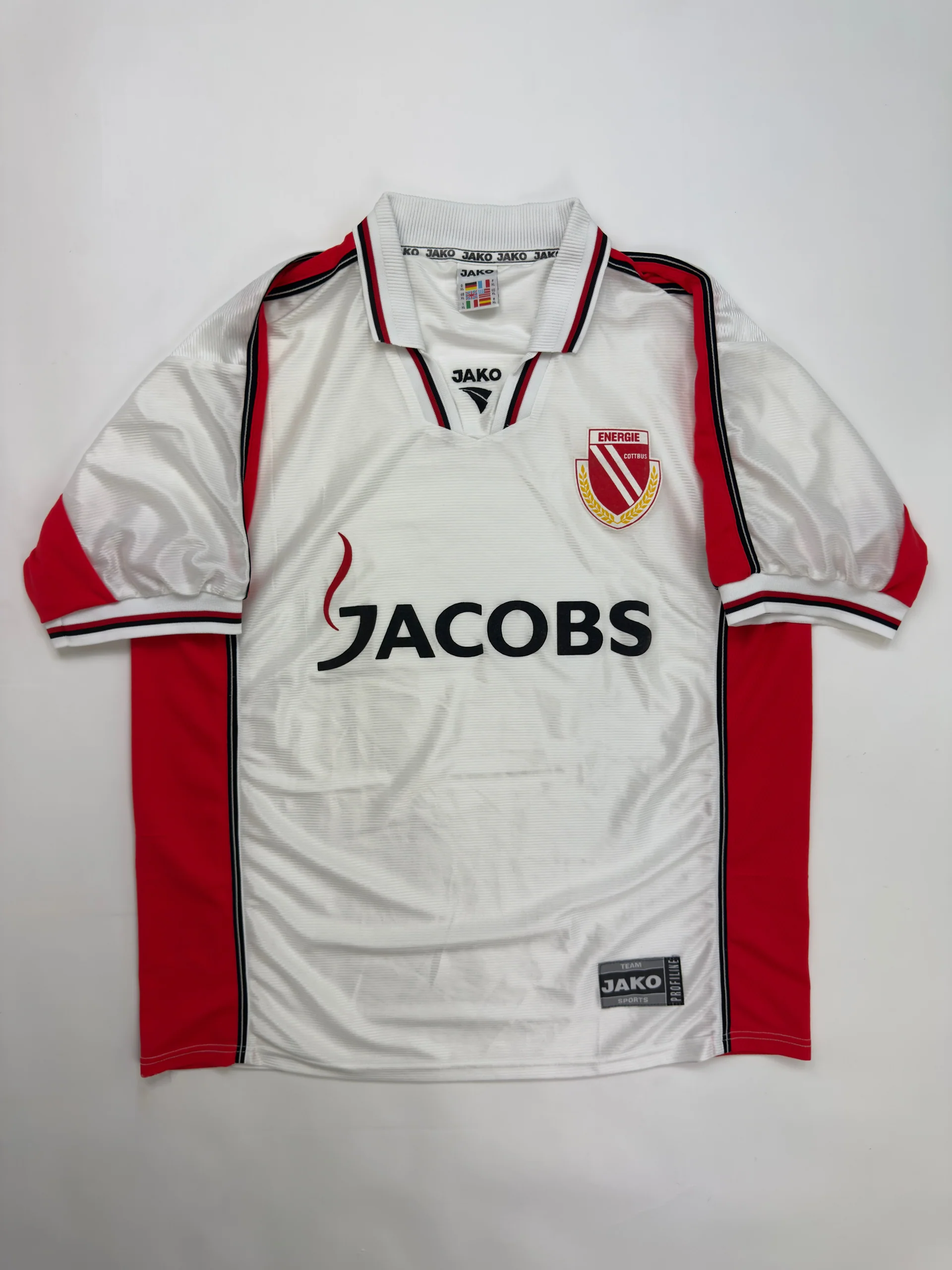 Energie Cottbus 2000-01 Home