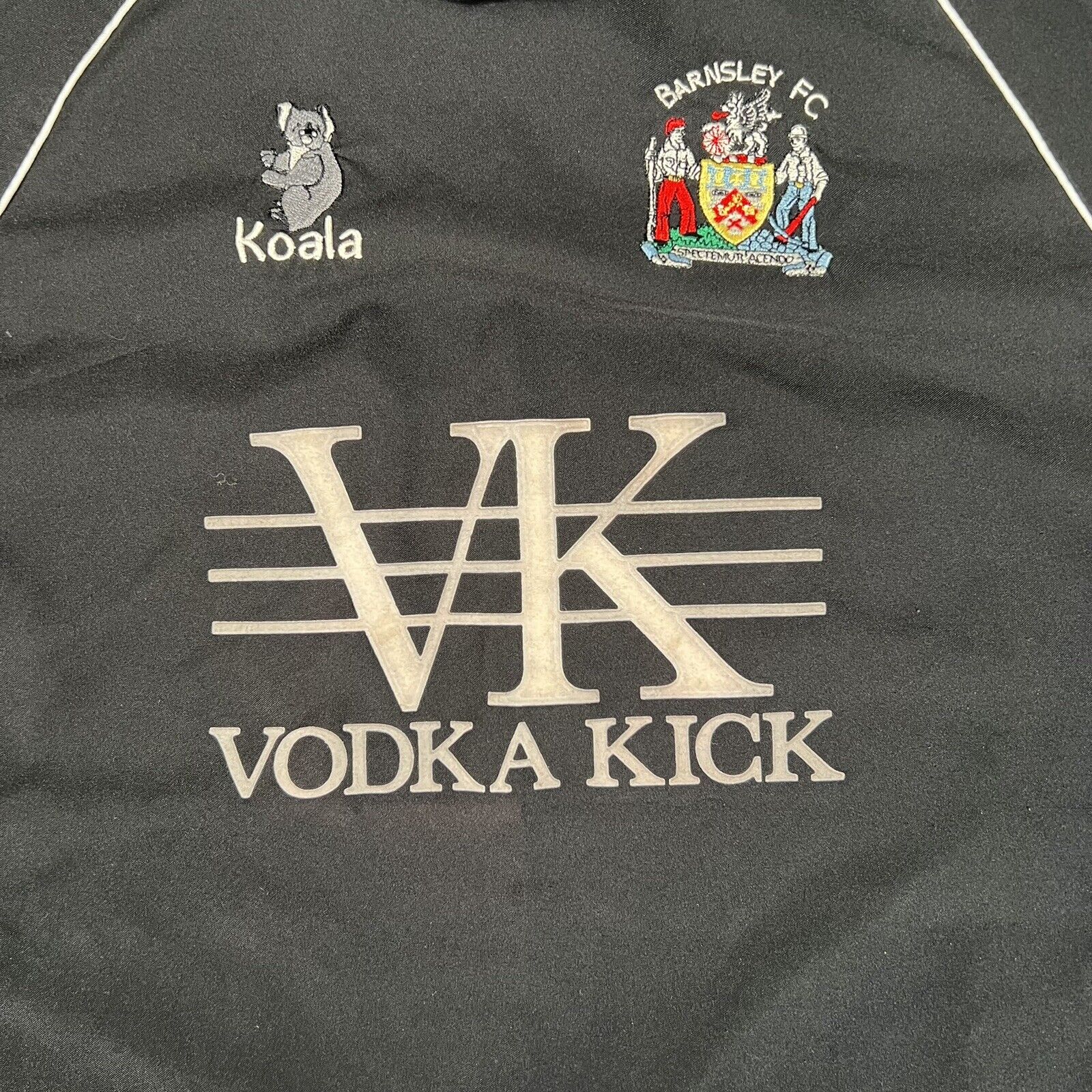 Barnsley 2004-05 Away