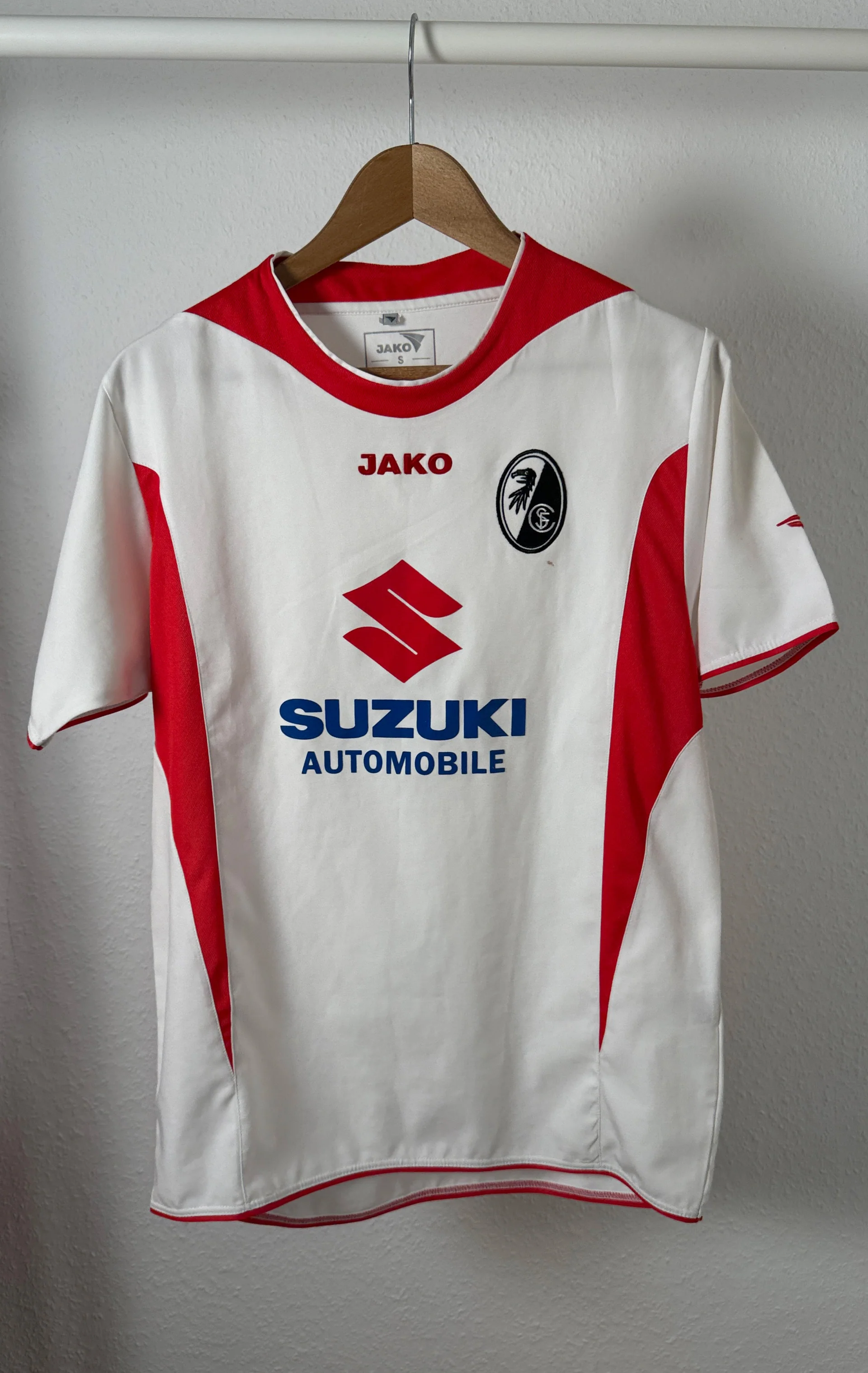 Freiburg 2005-06 Away