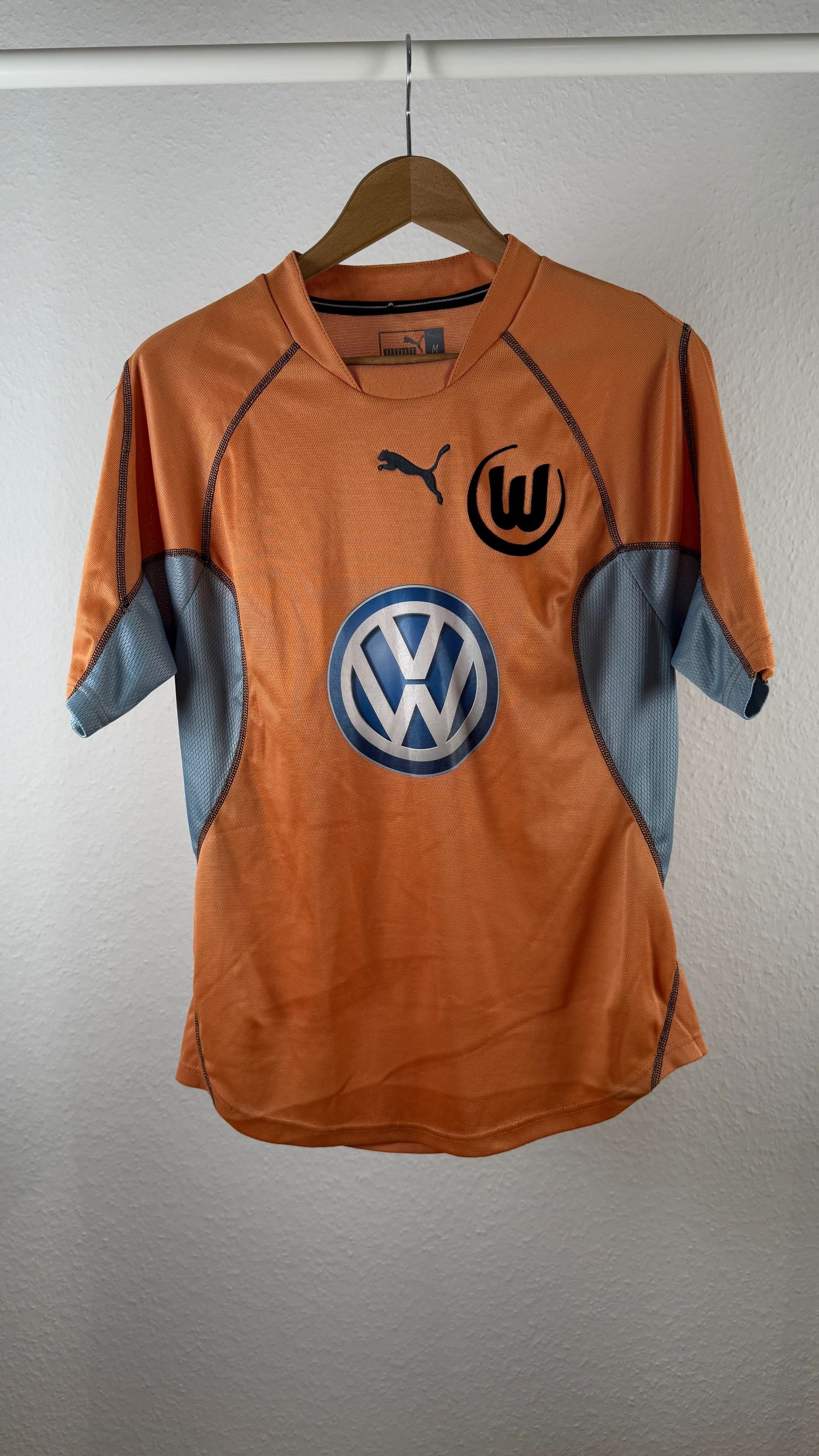 Wolfsburg 2002-03 Away