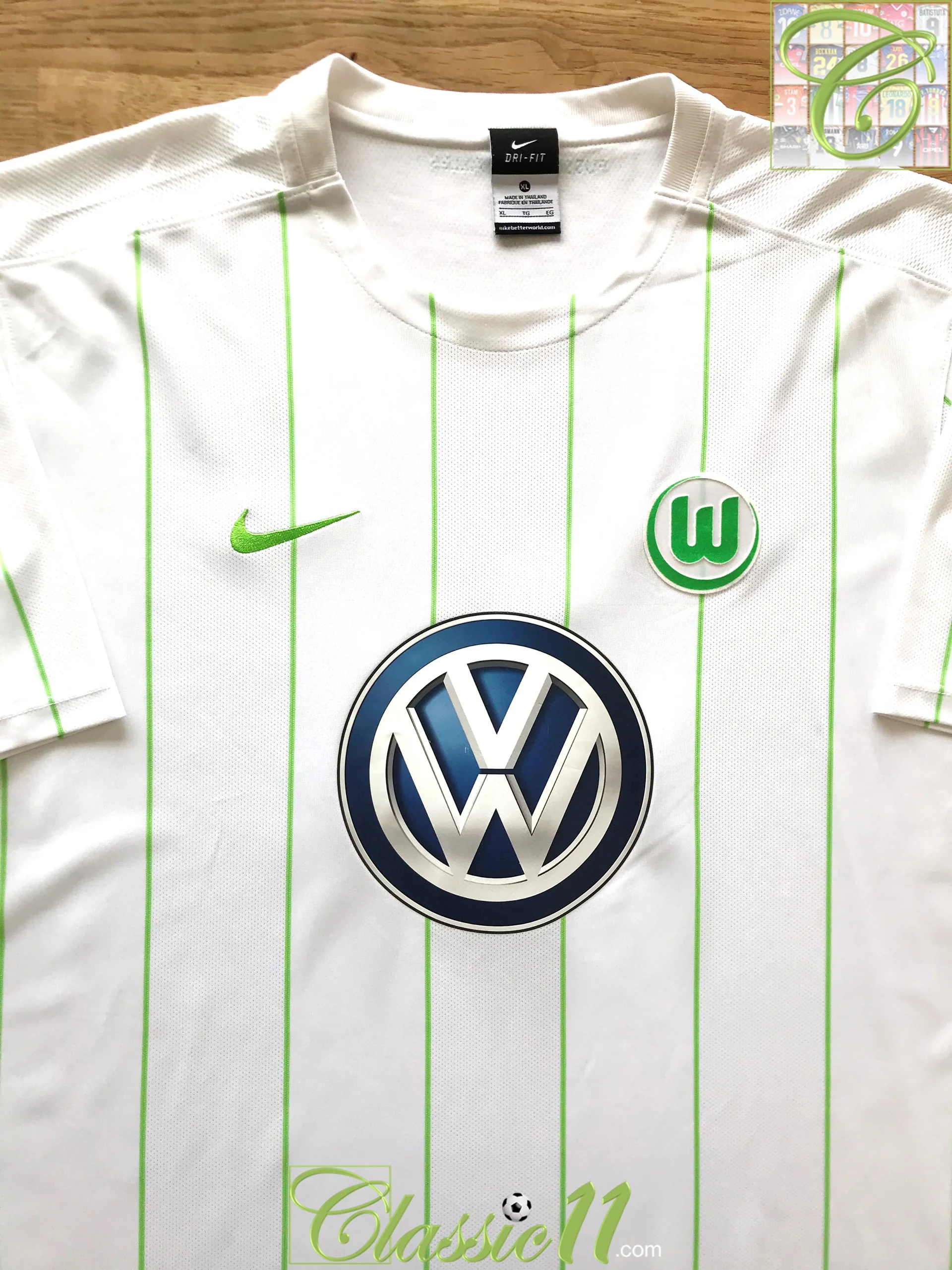 Wolfsburg 2016-17 Away