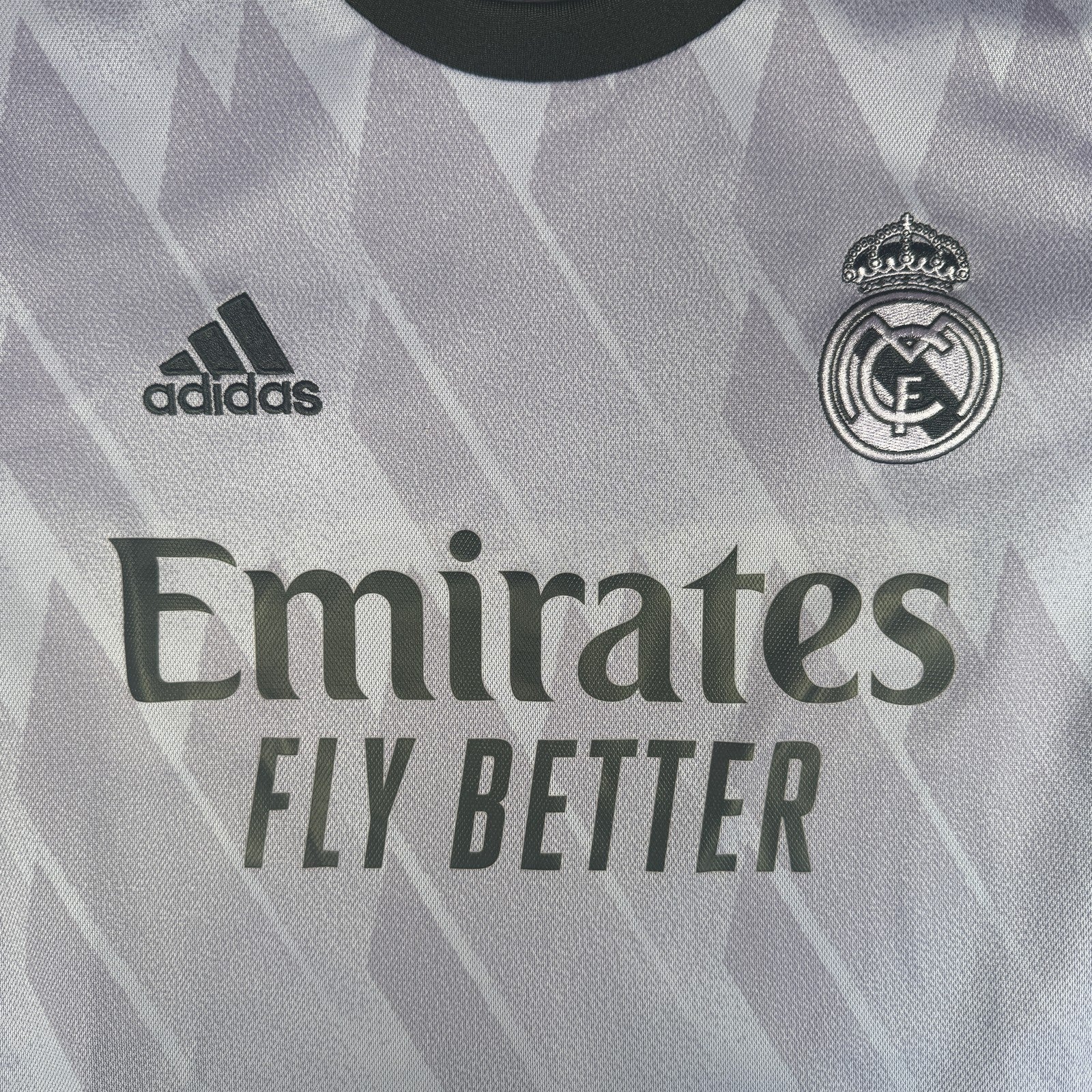 Real Madrid 2022-23 Away