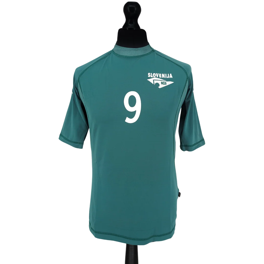 Slovenia 2005-06 Away